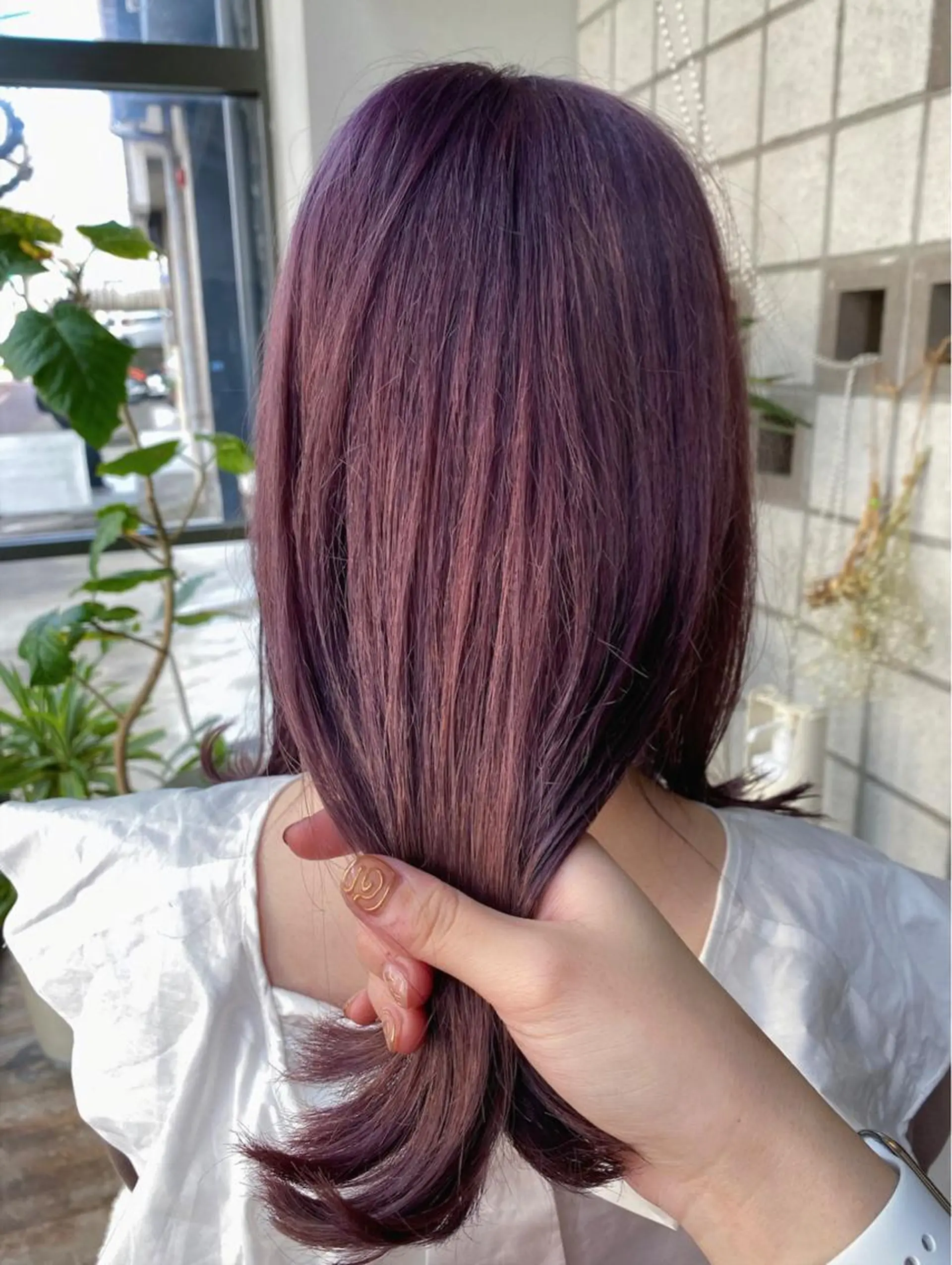 ミディアム カラー ヘアカラー 塩澤 榛奈のヘアスタイル