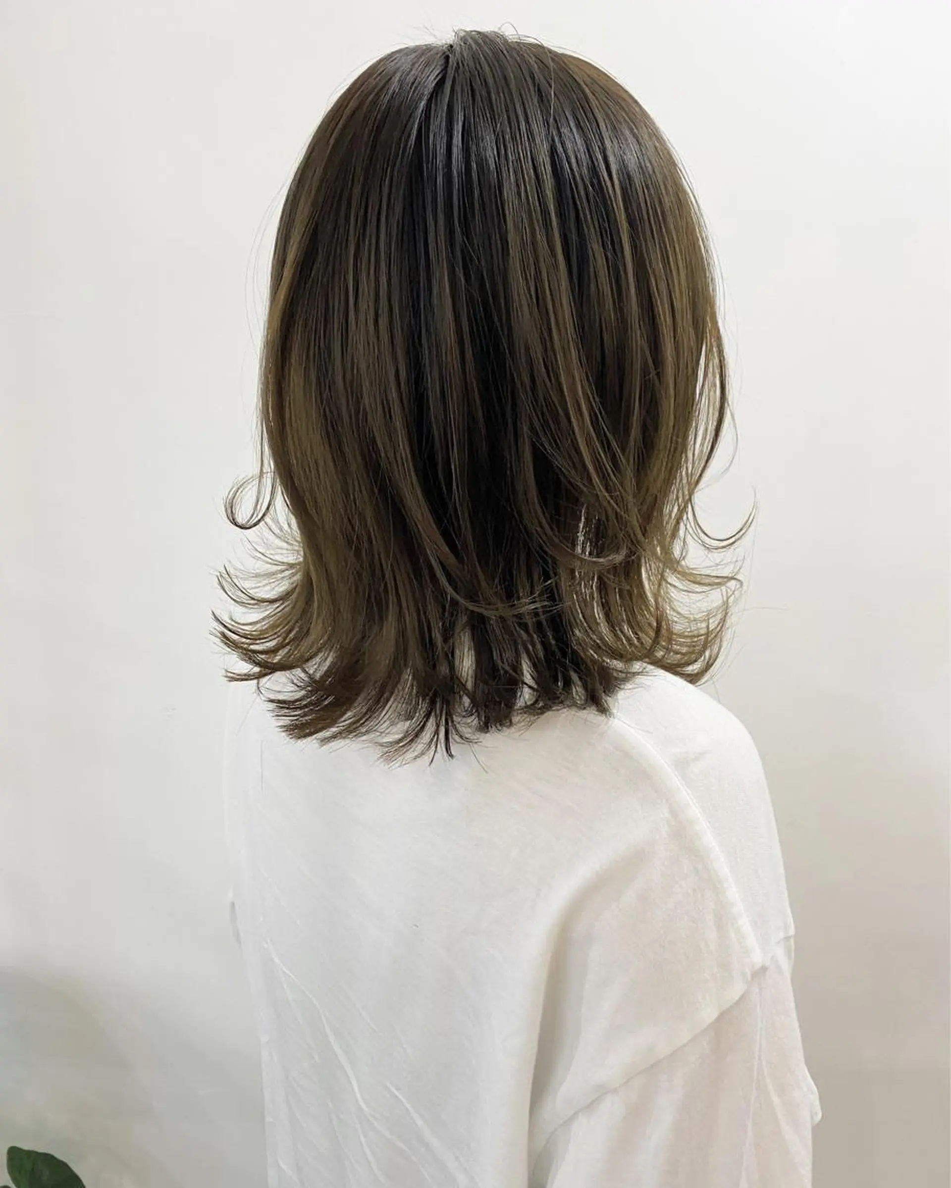 ミディアム ボブ レイヤーカット カット フラム所属・WATANABE MISAKIのヘアスタイル
