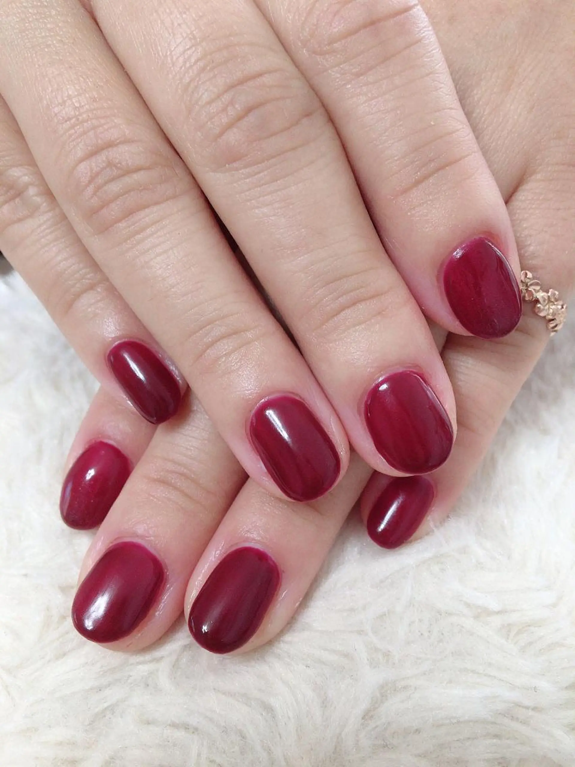 ネイル ワンカラーネイル Free nail くるる府中の眉毛・アイブロウイメージ