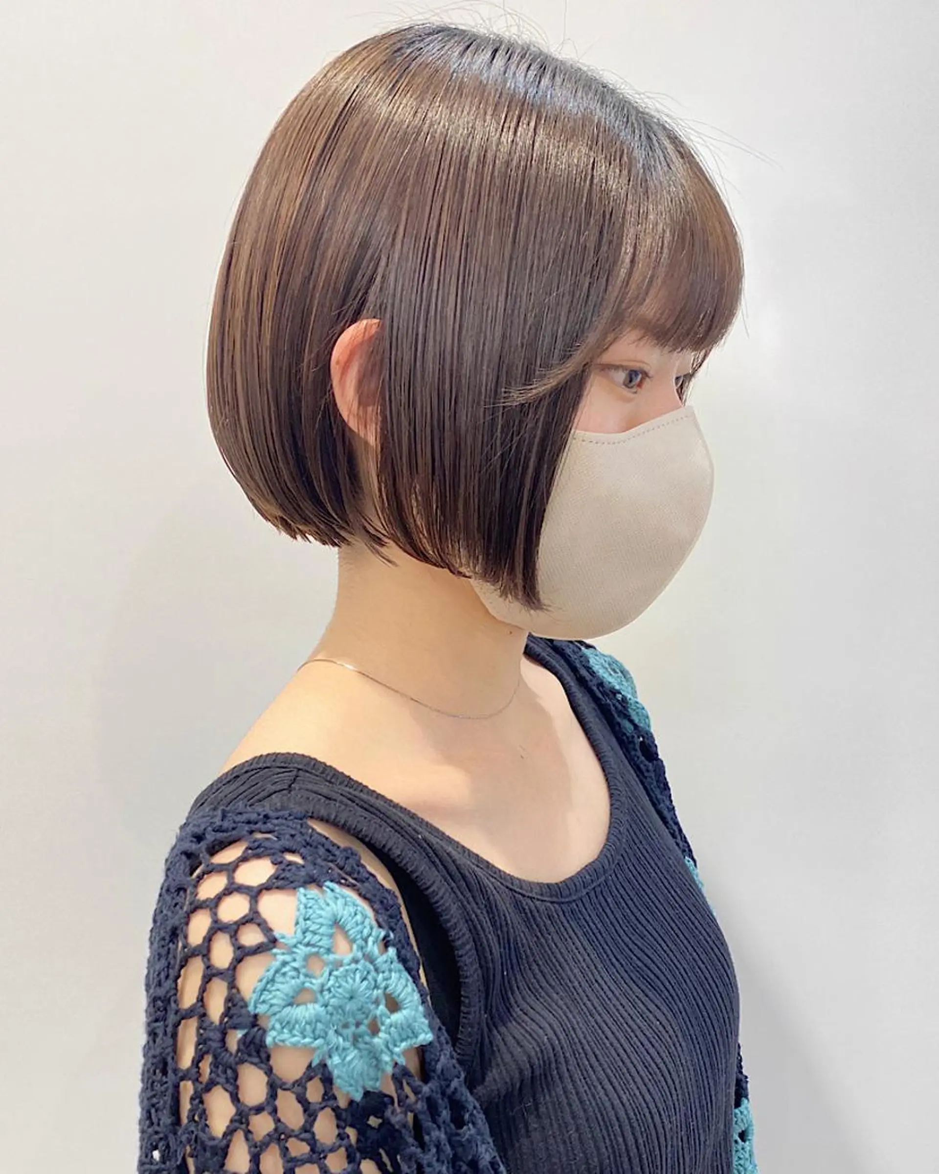 ショート 前下がりボブ ボブ トリートメント 酸熱トリートメント 石山 /切りっぱなしボブのヘアスタイル