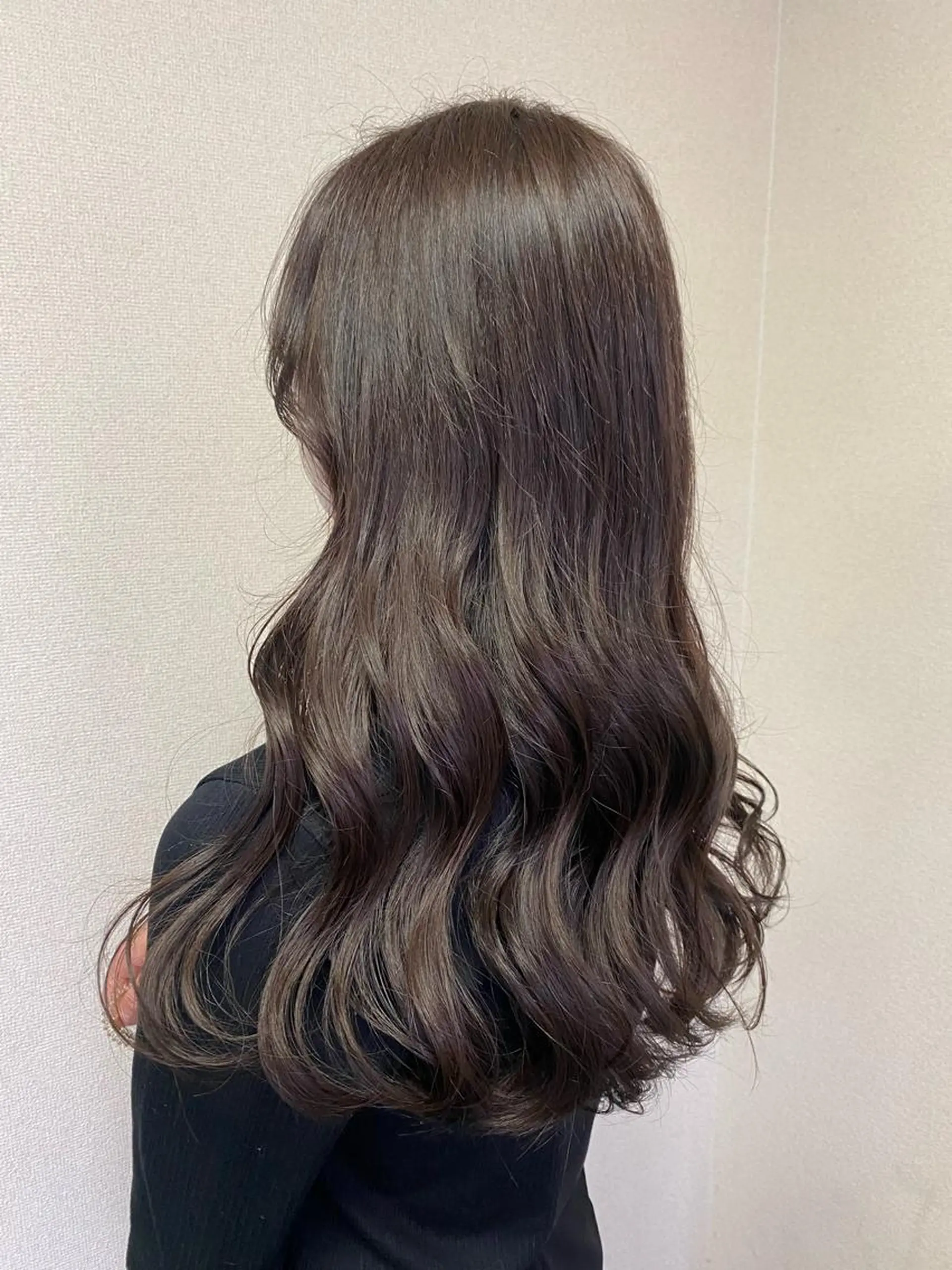 ロング メンズ カット ヘアカラー 原 朱莉のヘアスタイル
