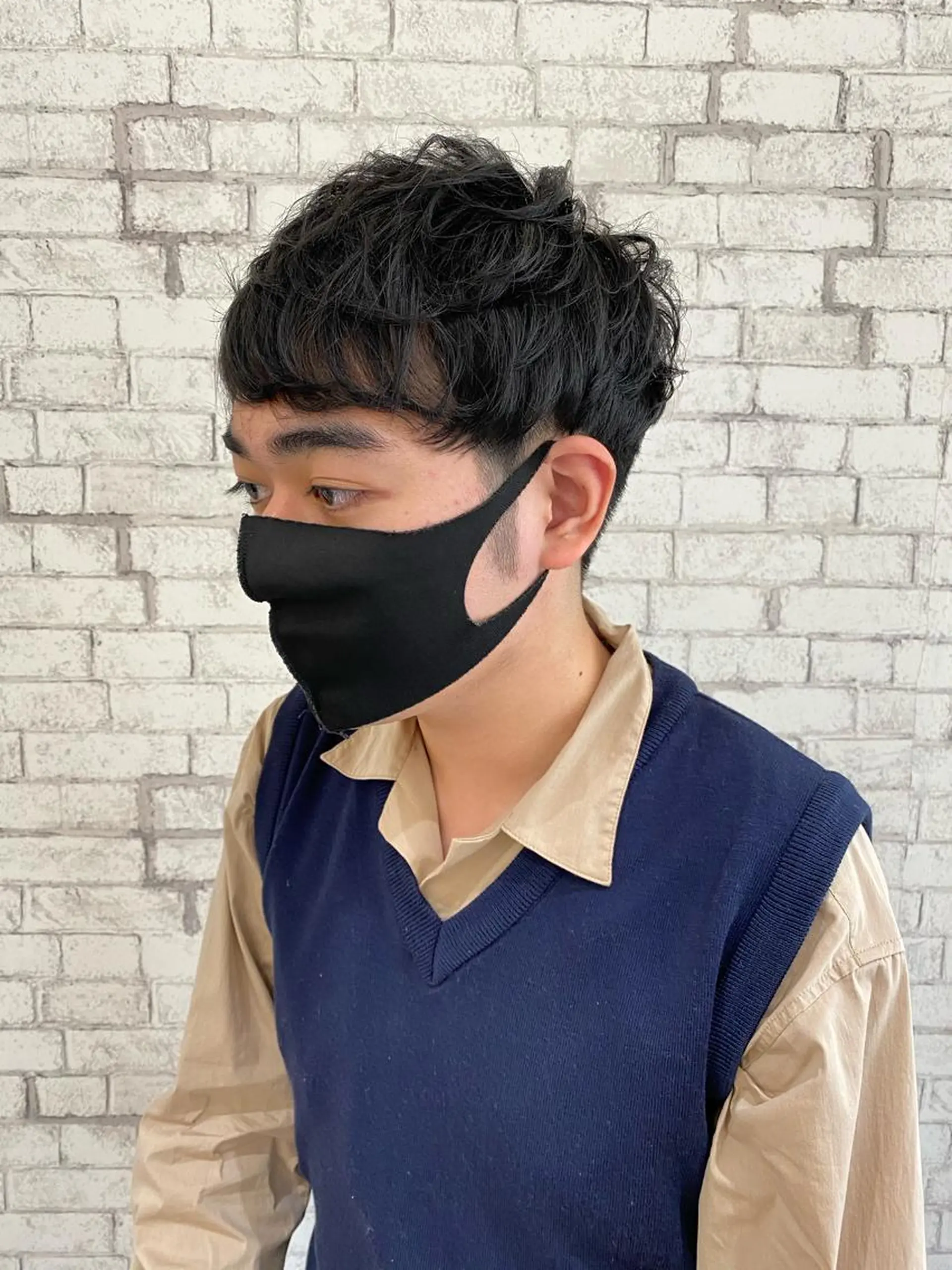 ショート パーマ ヘアアレンジ メンズ カット ブリーチなし艶カラー 東家のヘアスタイル