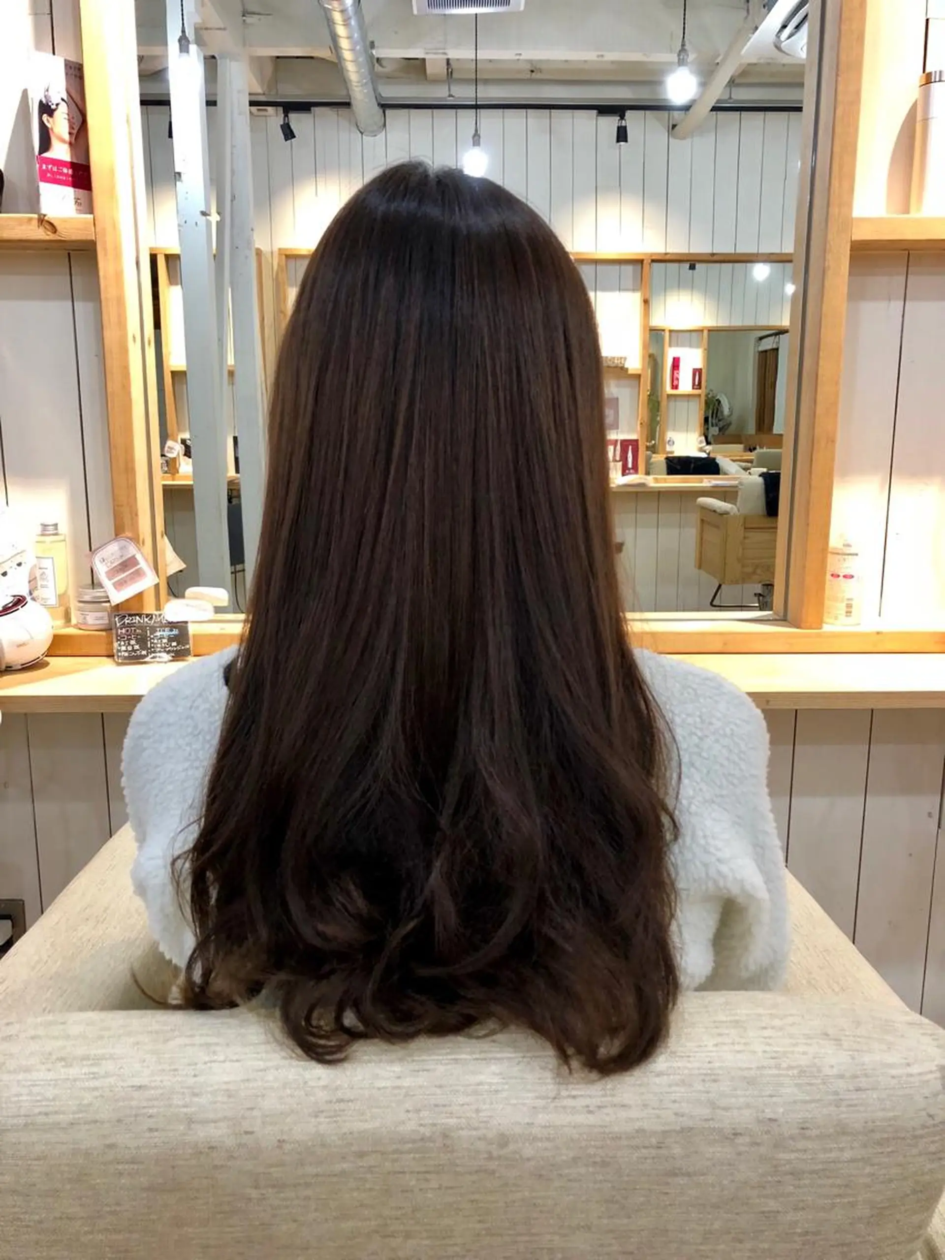 ロング DEEokazaki kobayashiのヘアスタイル