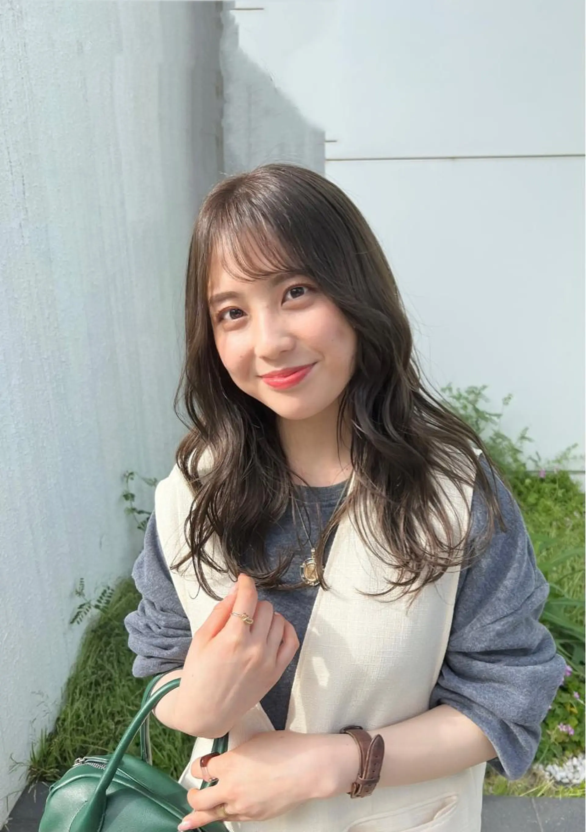 セミロング カラー le'a所属・谷町/Le'a /竹原詩緒奈のヘアスタイル