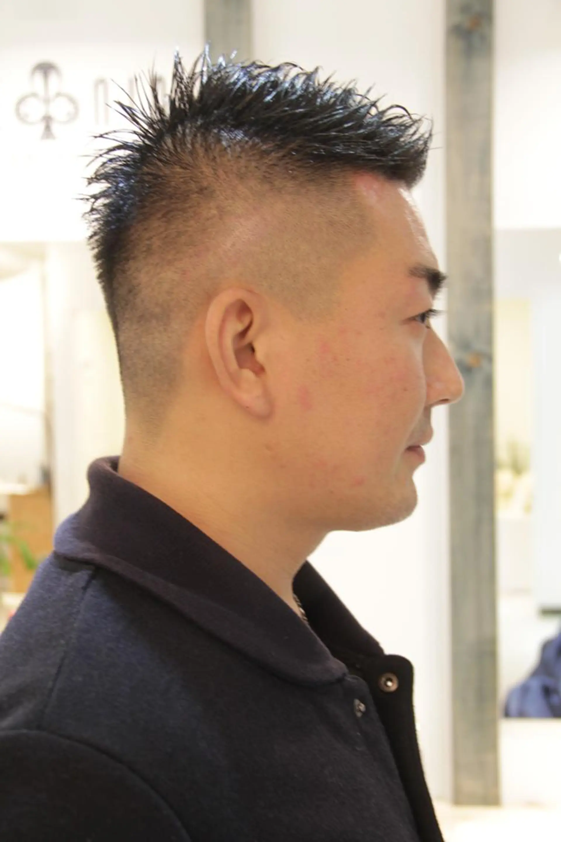 ミディアム カラー パーマ ヘアアレンジ メンズ キッズ ネイル マツエク・マツパ 吉岡 三四朗のヘアスタイル
