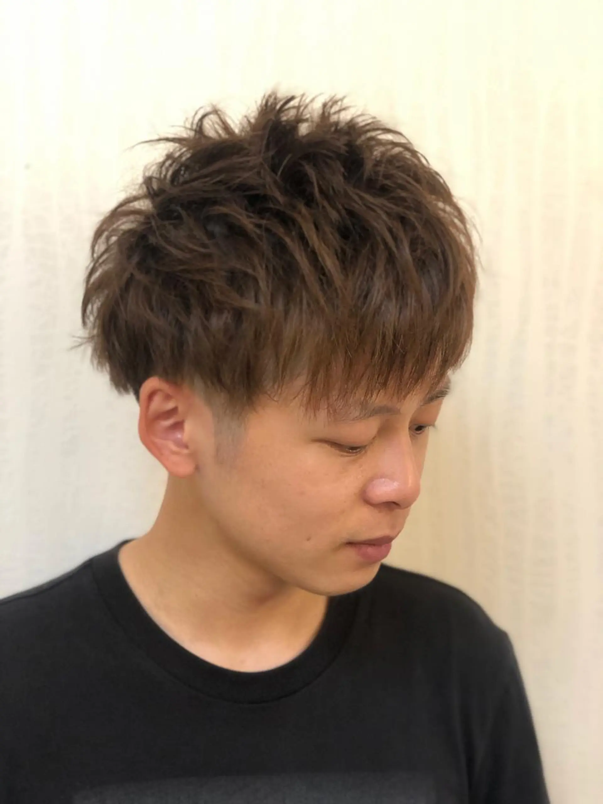 ショート メンズ メンズパーマ カット ヘアカラー KEN 🌟のヘアスタイル