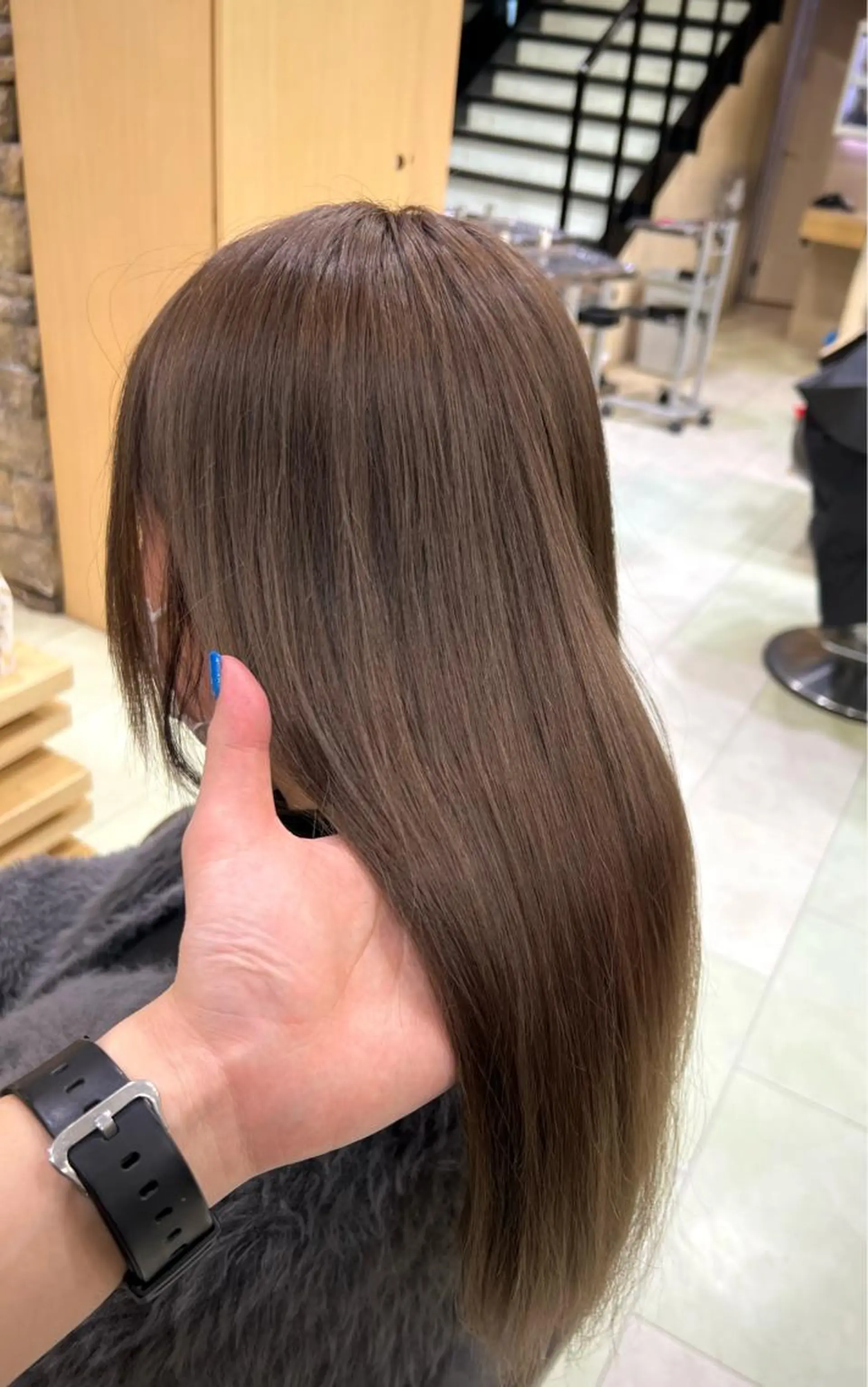 ロング カラー アッシュ アッシュブラウン ベージュカラー ブラウンカラー 透明感カラー トリートメント 韓国ヘアダウンパーマ シャドウパーマ/航太のヘアスタイル