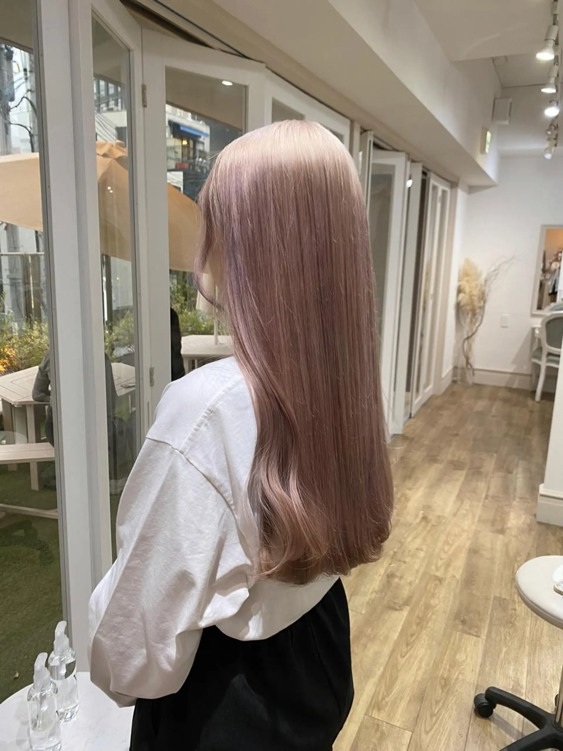 カラー ブリーチ 🌷柔らかクリーミー 🤍kirari🌷のヘアスタイル