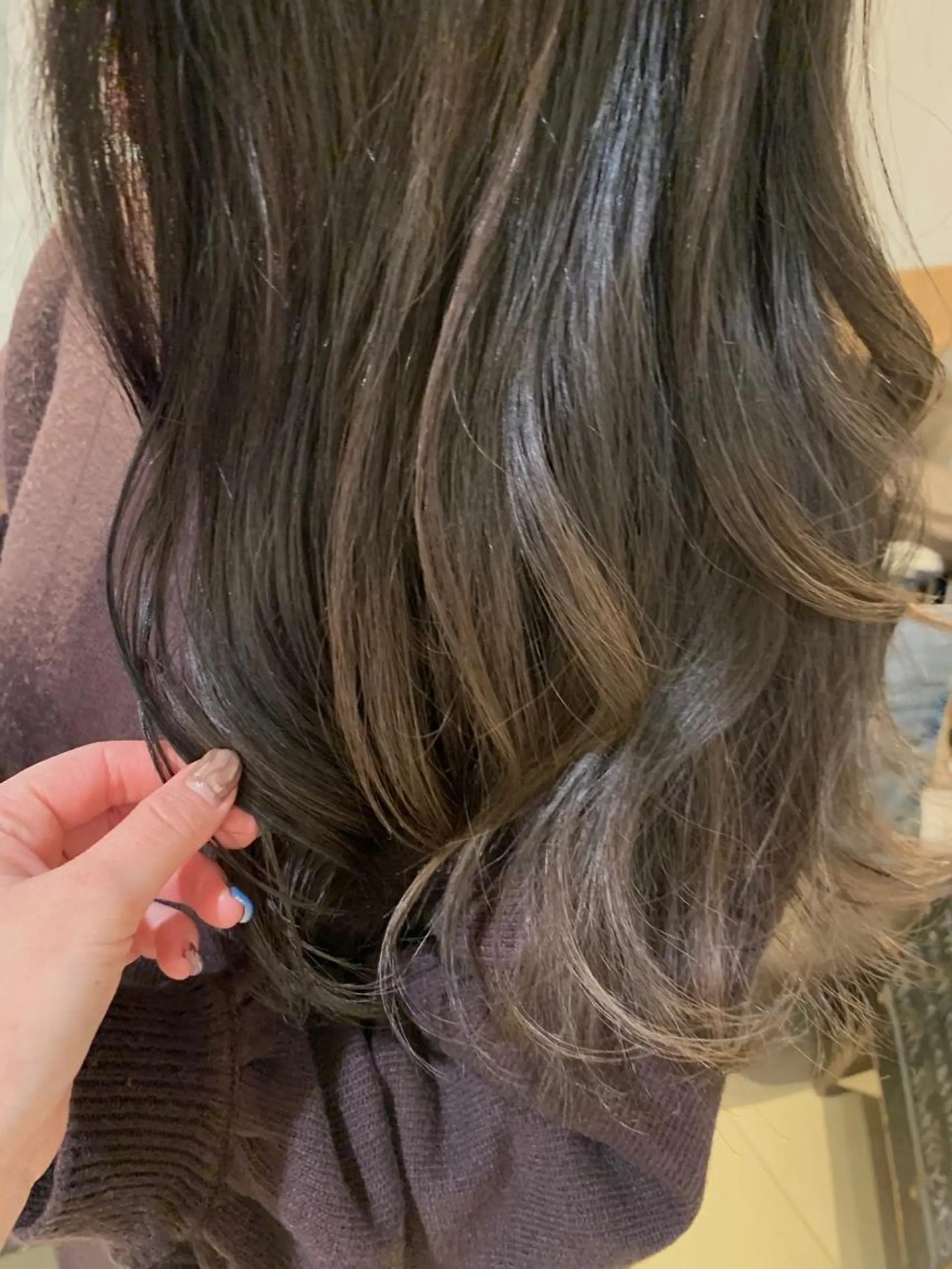 セミロング カラー グレージュ ハイライトカラー ハイライト ヘアカラー トリートメント ヘッドスパ ✨カラー支持No.1 🧸ワキ カナコ🧸のヘアスタイル