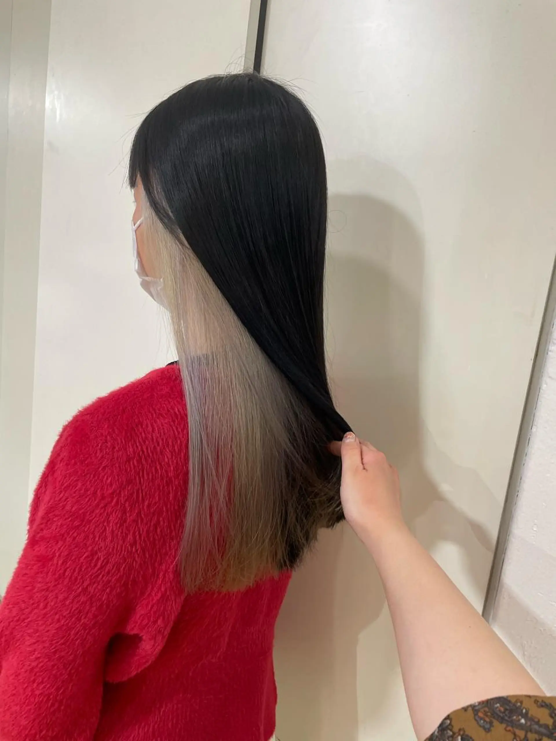 ロング カラー ベージュカラー ブリーチ インナーカラー ホワイトベージュ ヘアカラー 🦋透明感 艶カラー Rie🦋のヘアスタイル
