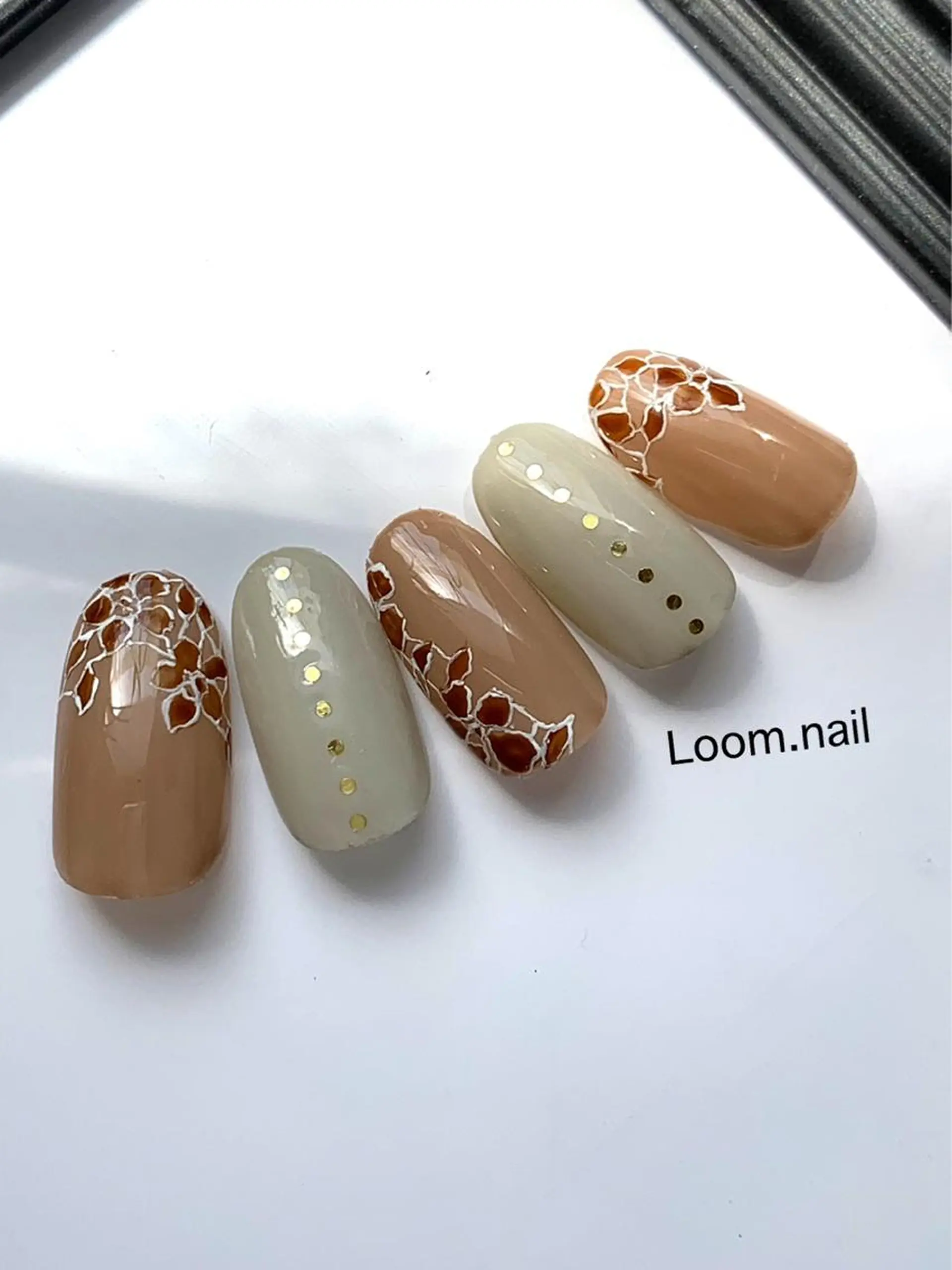 ネイル Loom所属・hrd manamiのネイルデザイン