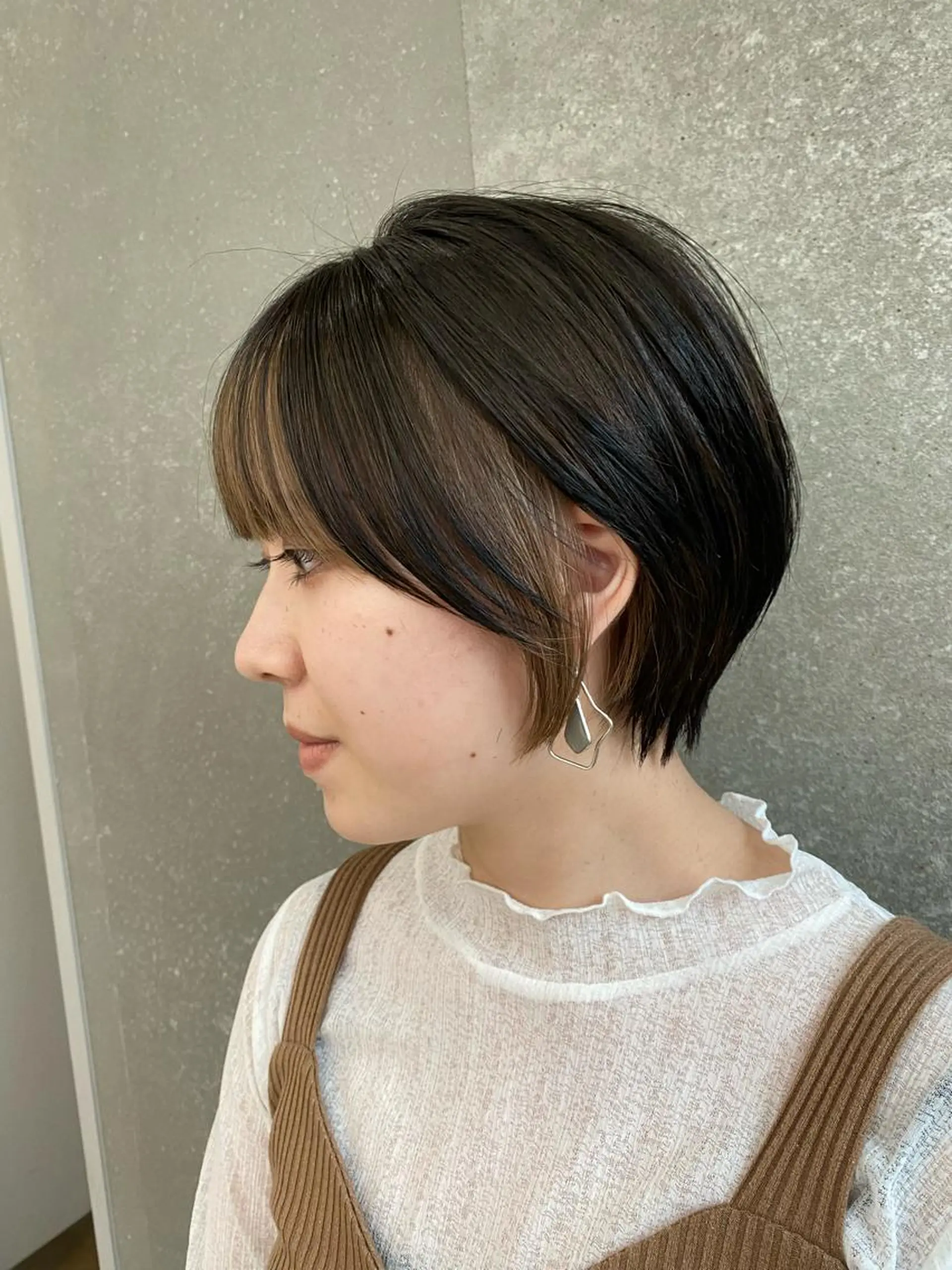 ショート カラー ショートボブ 丸みショート インナーカラー ボブ ショートヘア 原宿ボブ・髪質改善 輝来のヘアスタイル
