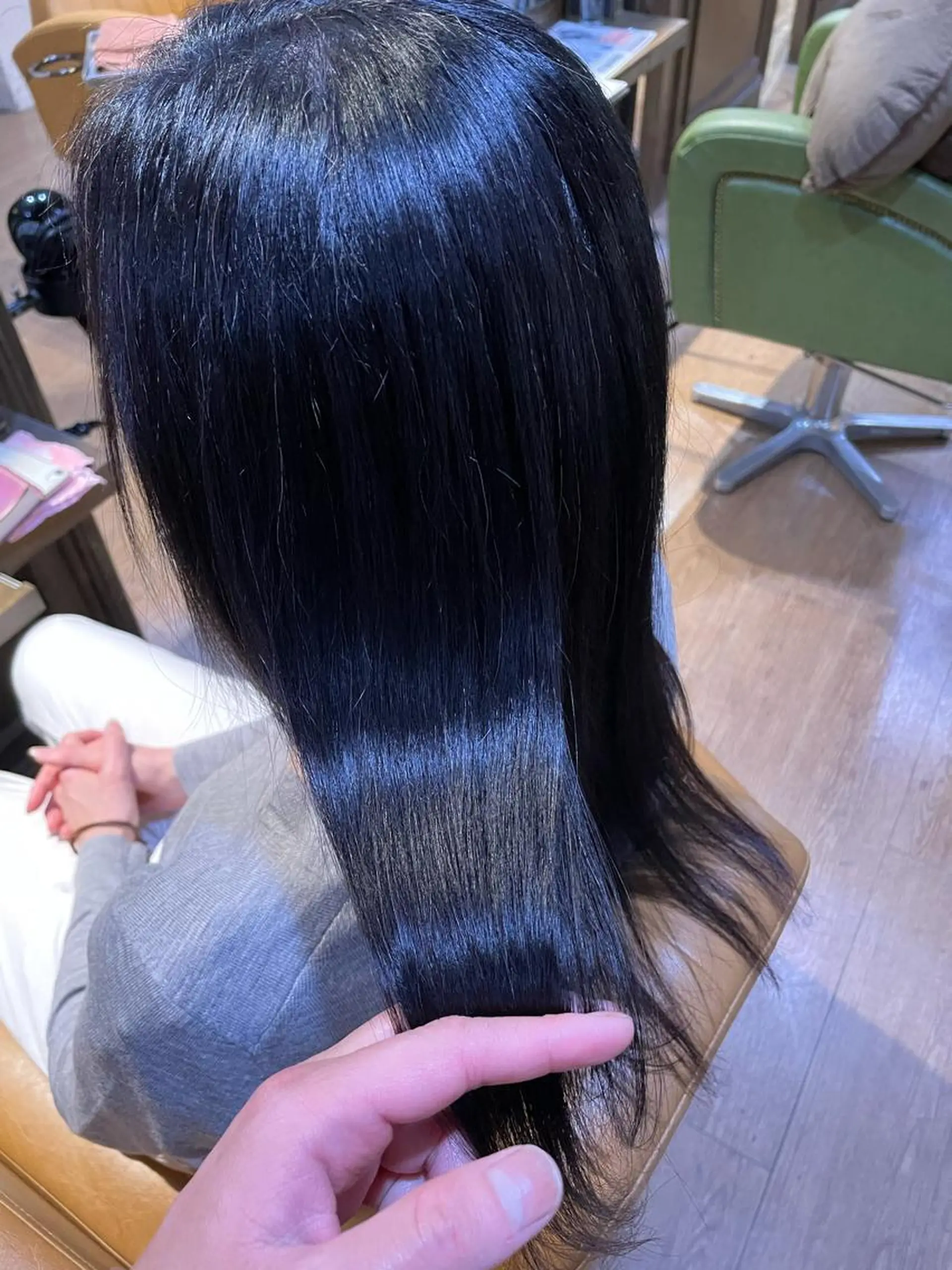 ロング パーマ カット 縮毛矯正 トリートメント ❣️モードケイズ塚口 和田一将のヘアスタイル