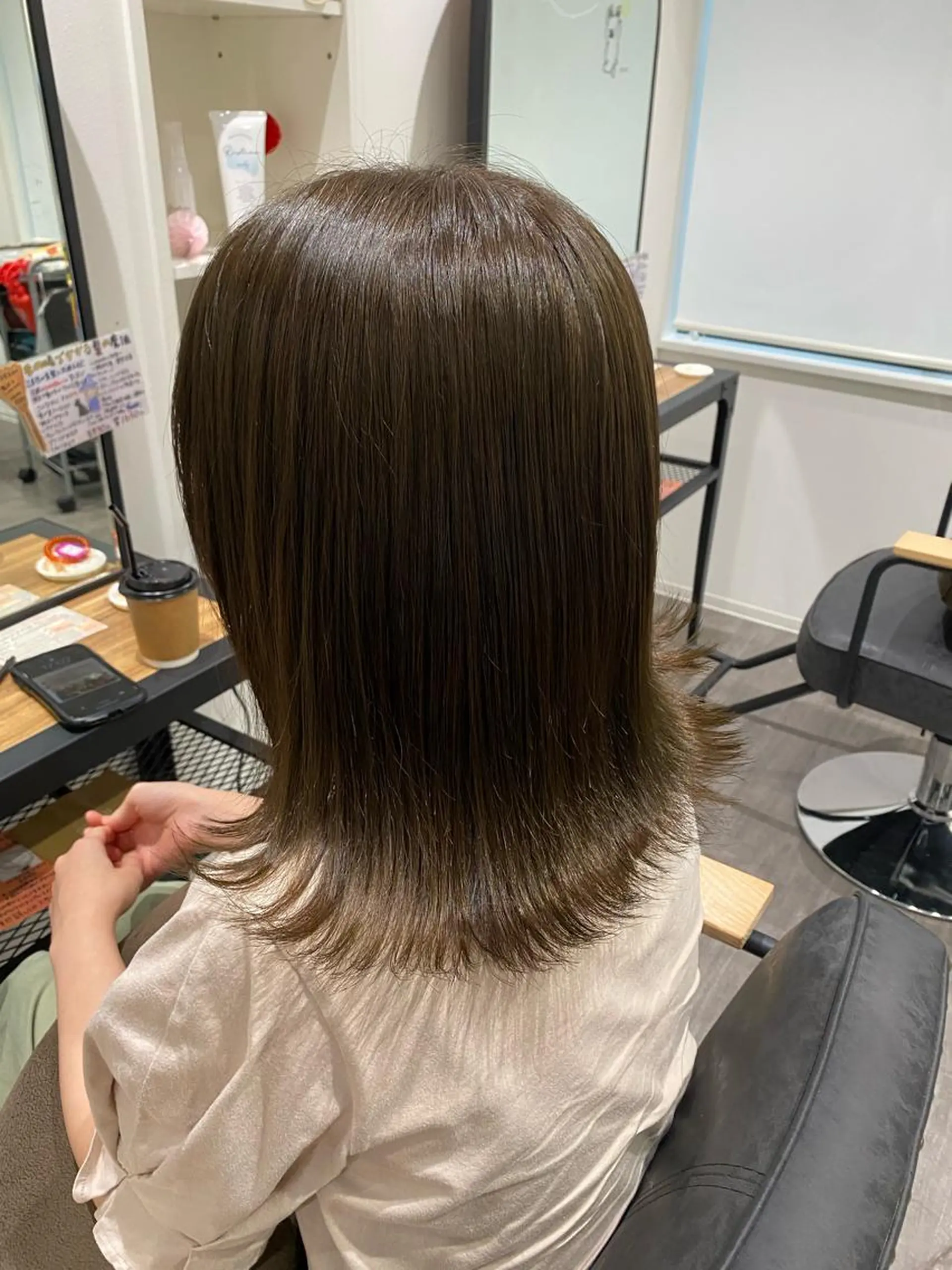 ミディアム 片平 帆香のヘアスタイル