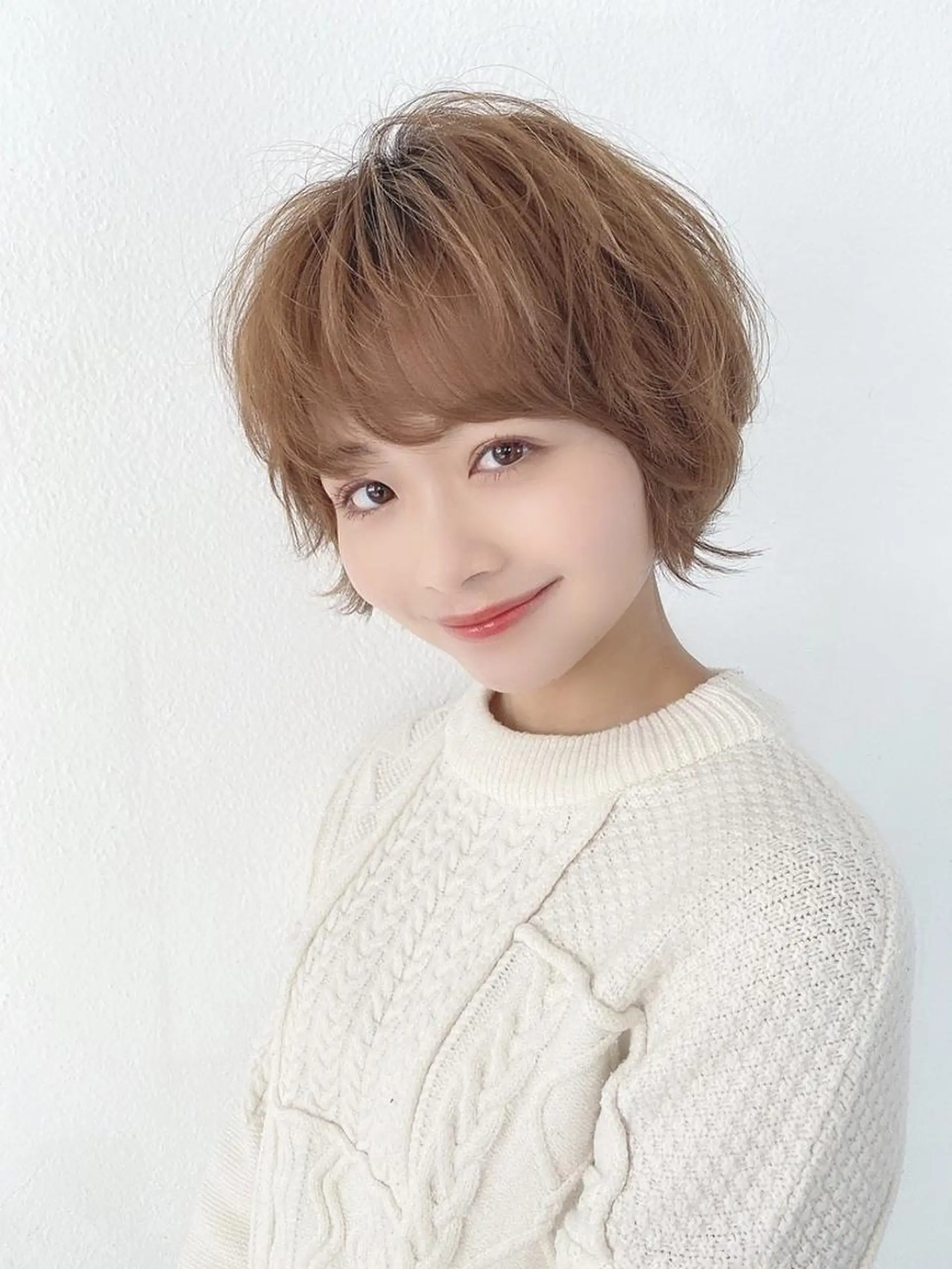 ショート ヘアカラー トリートメント Lond luce心斎橋【ロンドルーチェ】所属・🌟髪質改善 店長　鈴木佑弥🌟のヘアスタイル