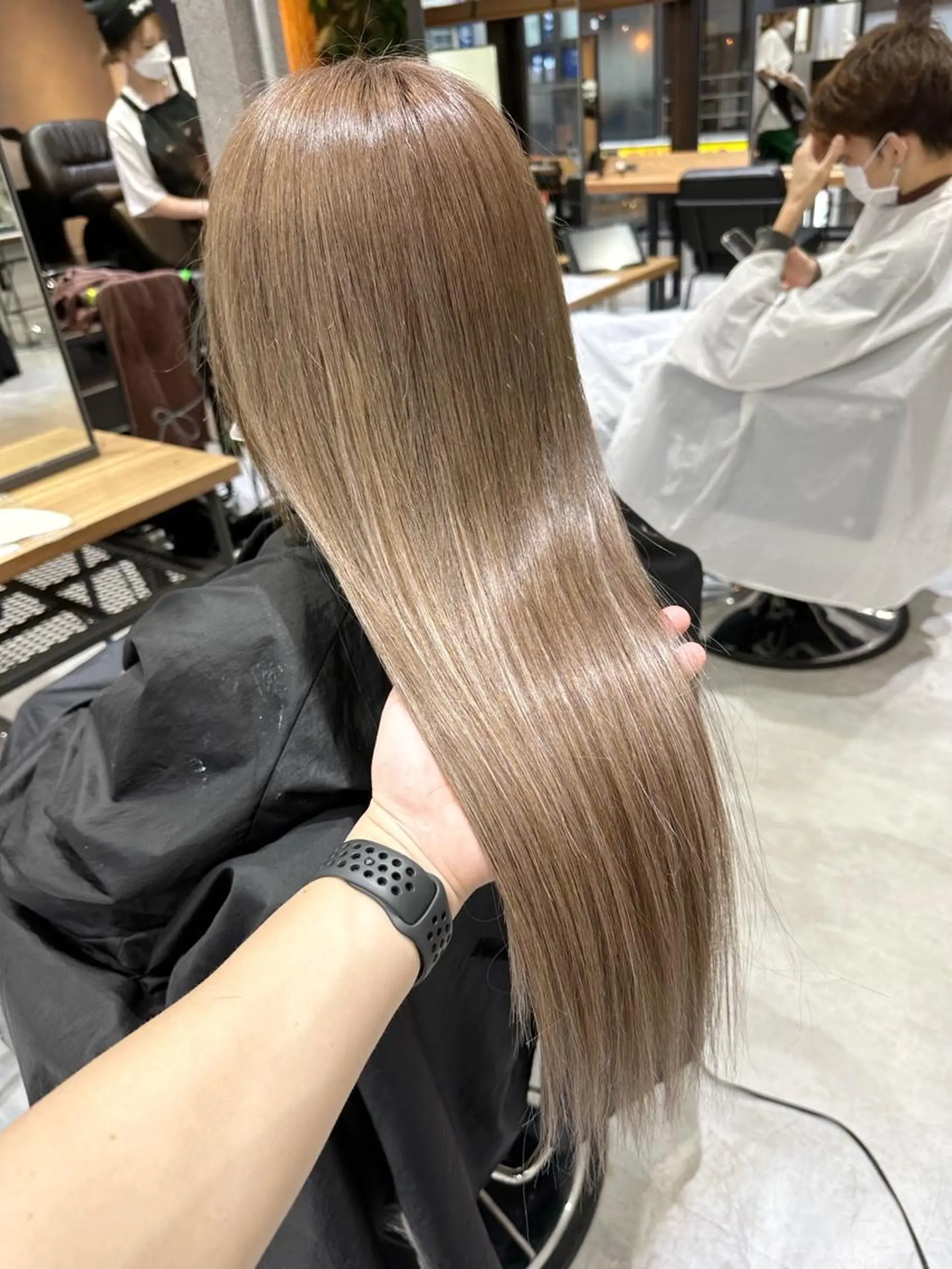 ロング カラー シールエクステ ベージュカラー ブラウンカラー ブラウンベージュ エクステ ヘアカラー エクステ 池袋🧡ダブルカラー /馴染ませエクステのヘアスタイル
