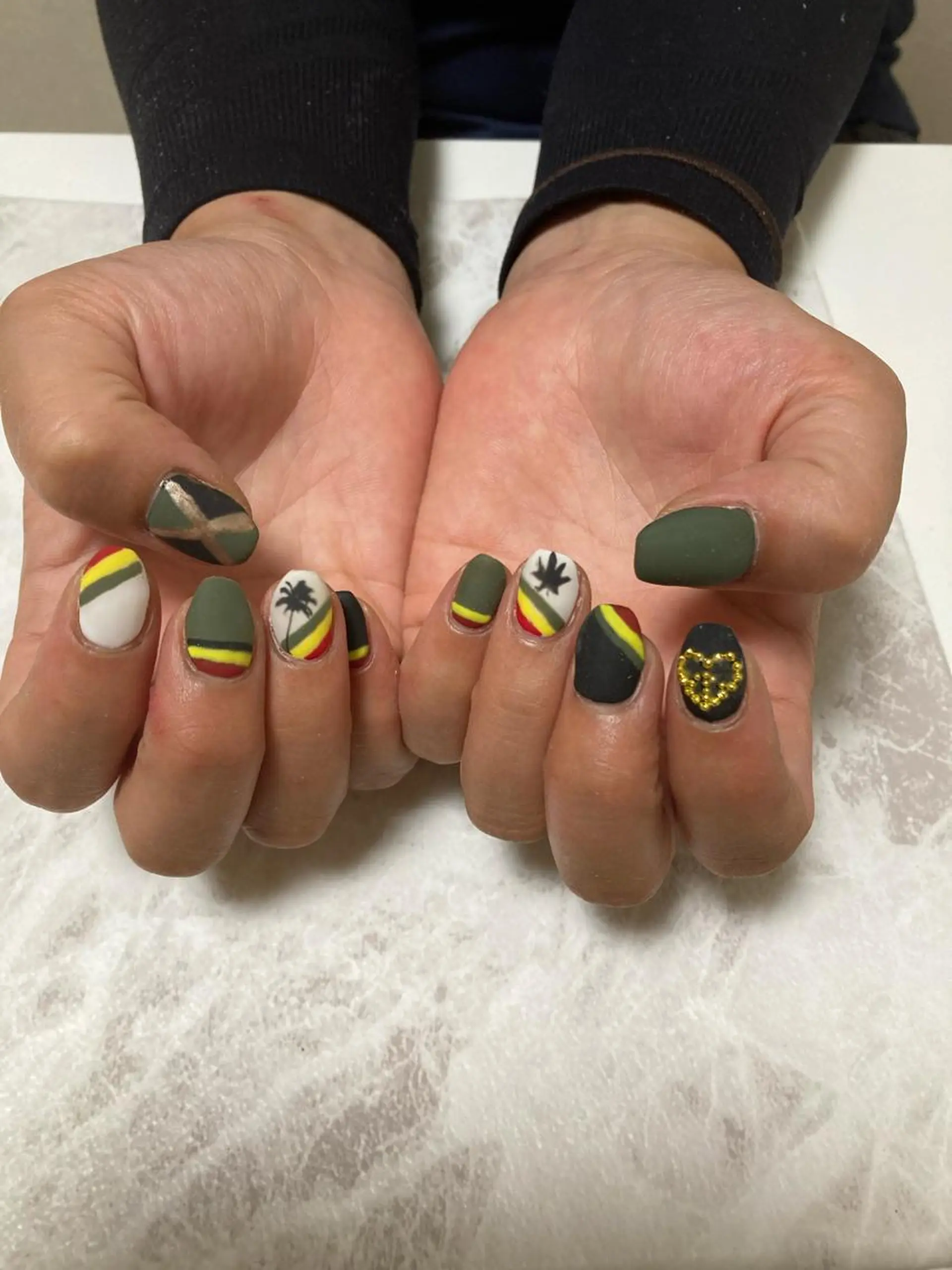 ネイル RIRI NAIL♡のネイルデザイン