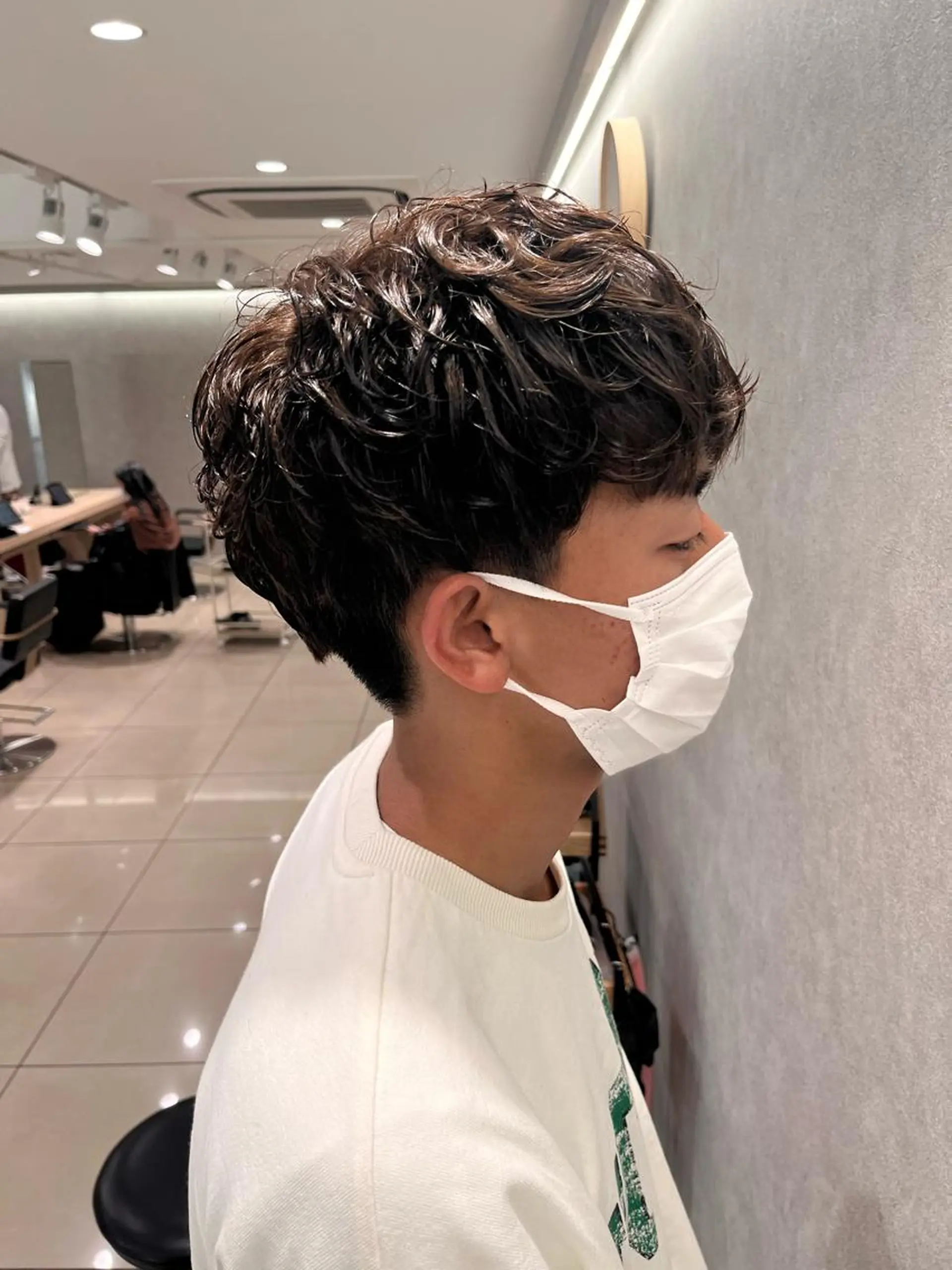 メンズ 巖本 真希のヘアスタイル