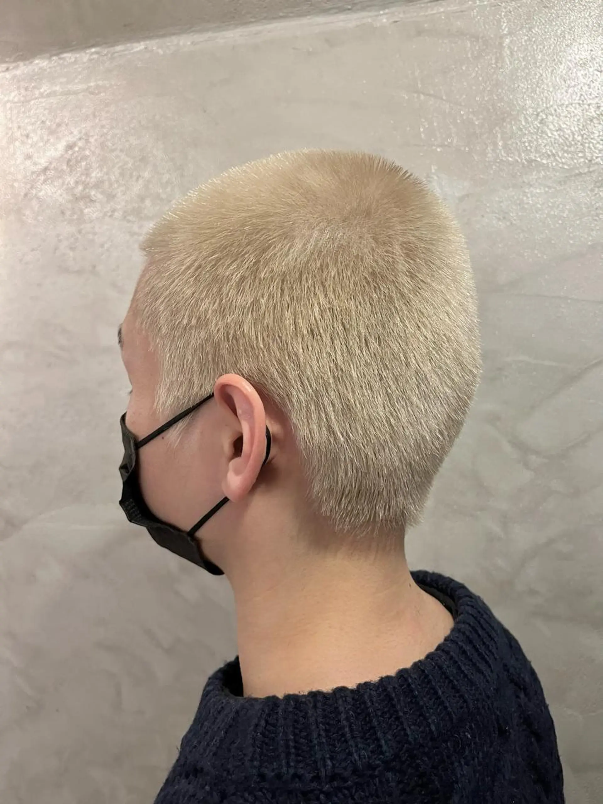 カラー メンズ ベージュカラー ホワイトベージュ ヘアカラー FUJINO RYOのヘアスタイル
