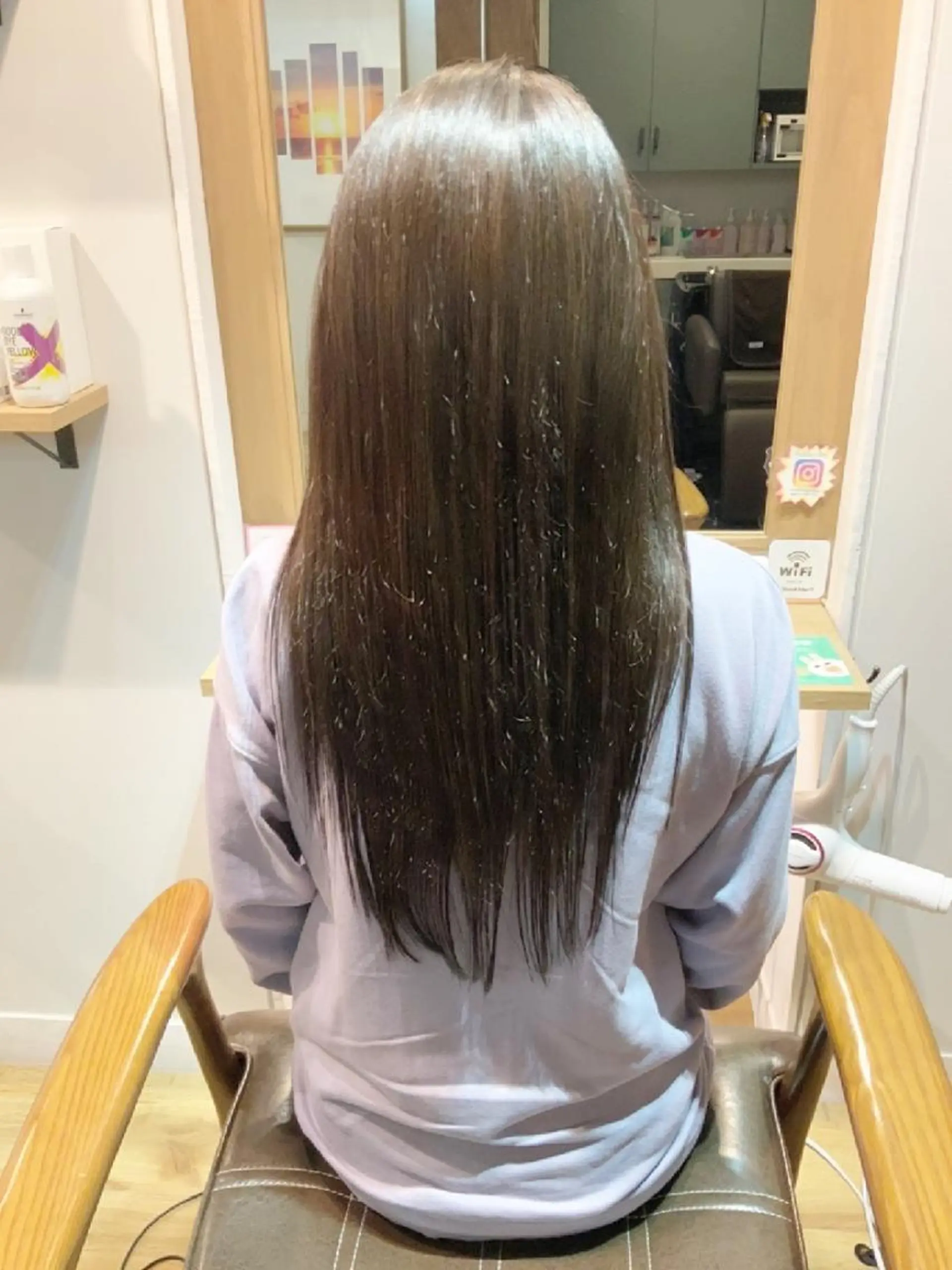 カラー アッシュ ヘアカラー トリートメント 堀 望美のヘアスタイル