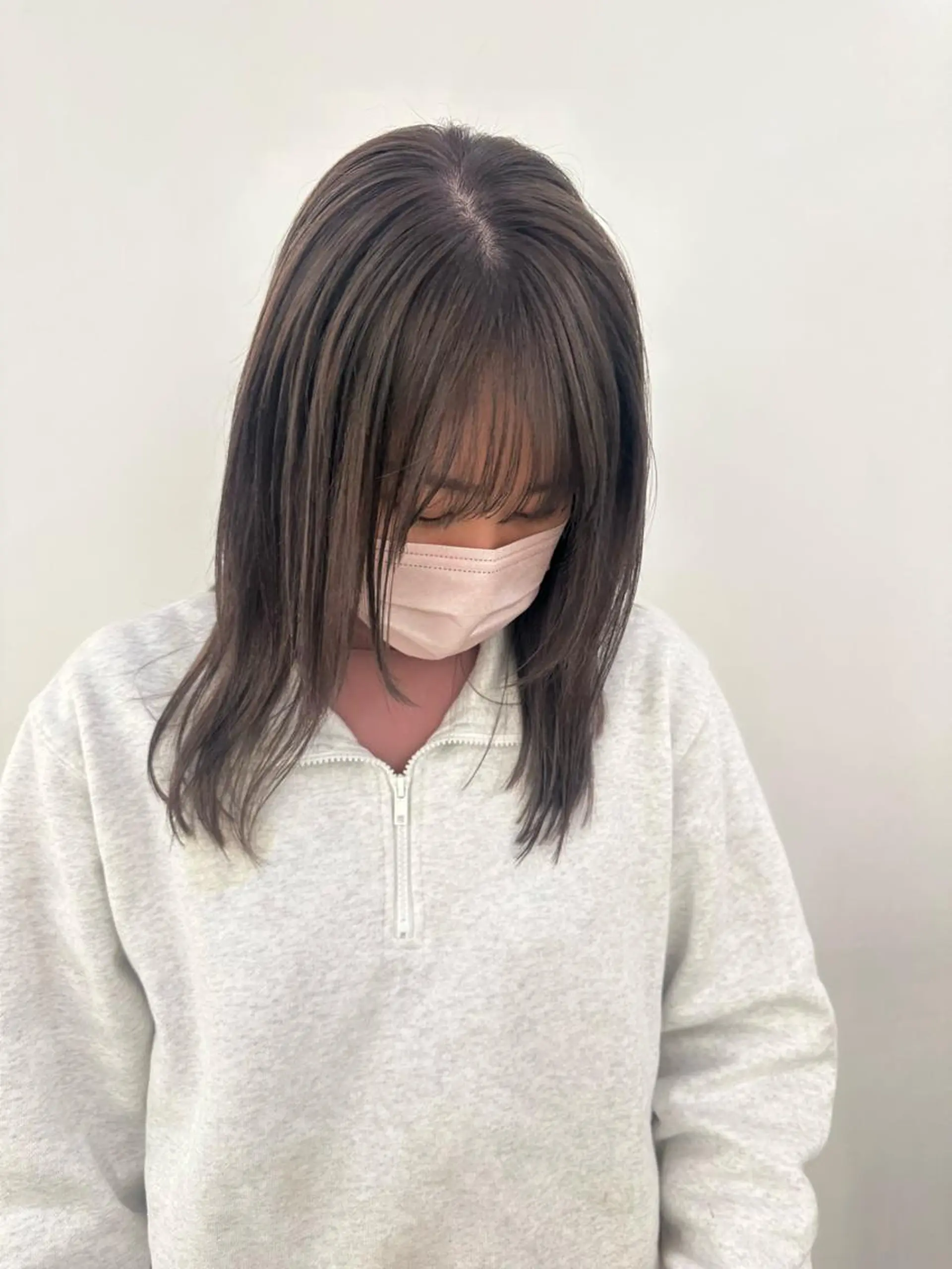 ミディアム さとう あやかのヘアスタイル