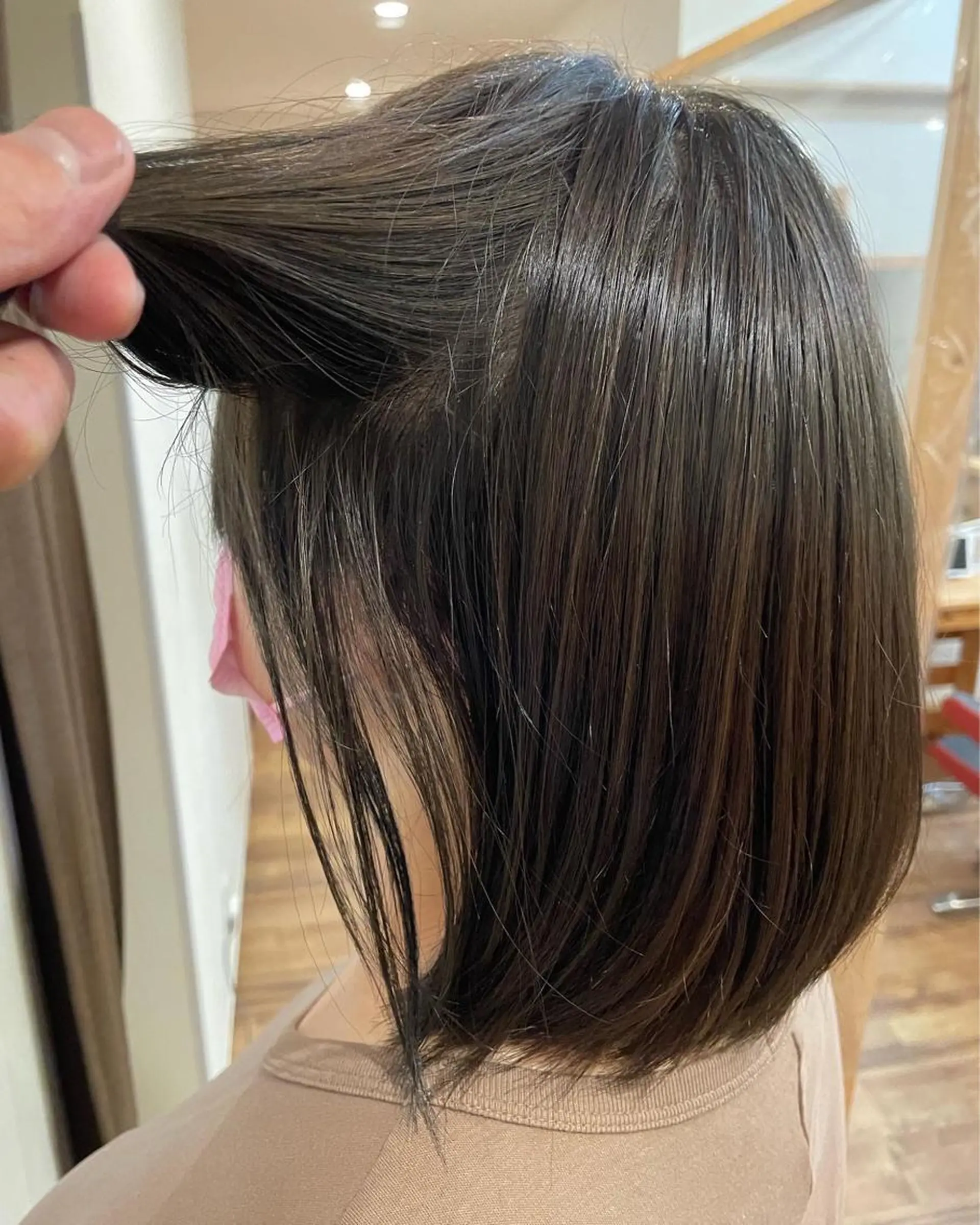 ショート カラー オリーブカラー ヘアカラー トリートメント 狩野 龍二のヘアスタイル