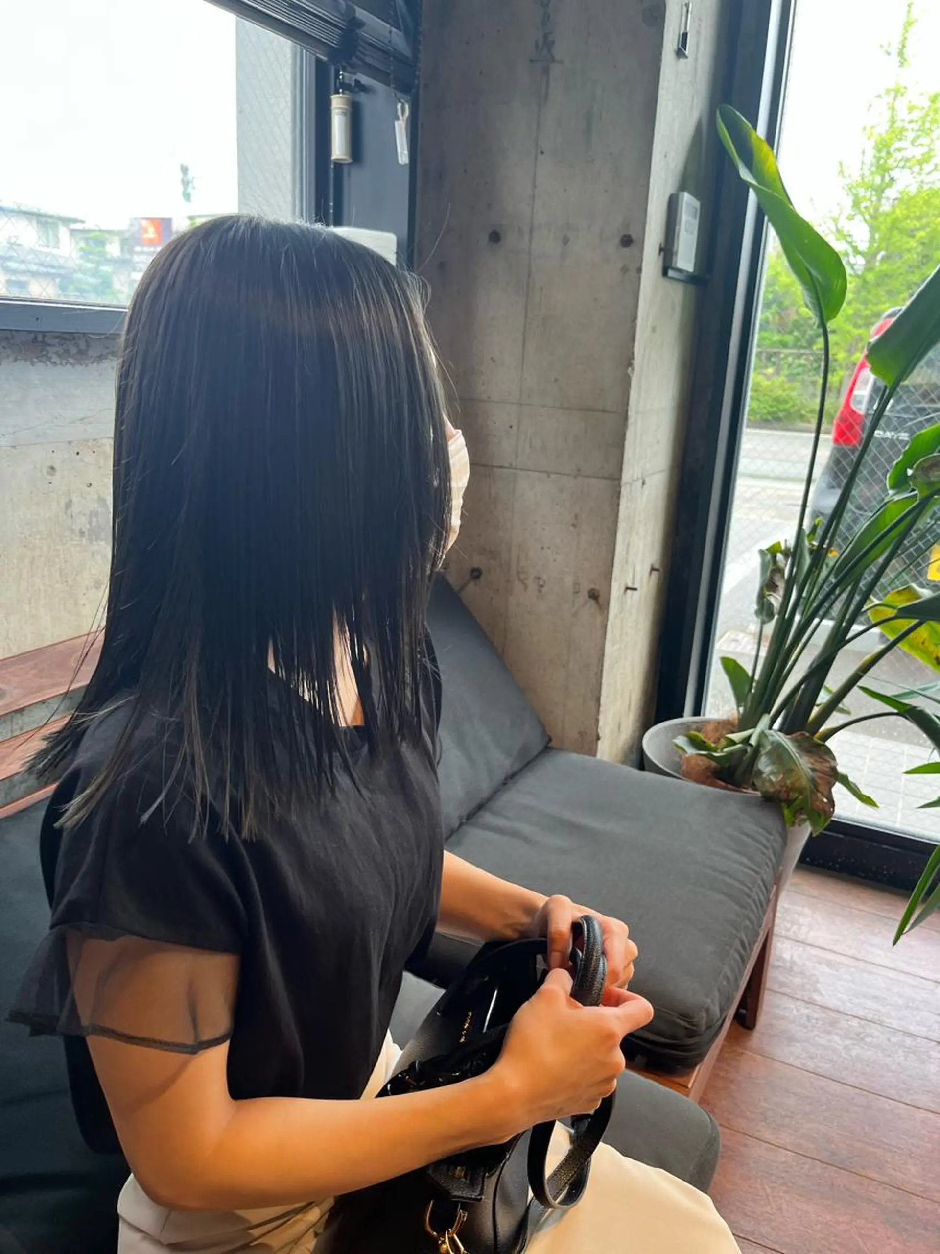 ミディアム カット ヘアカラー トリートメント 柔らかstyle MIYUUのヘアスタイル