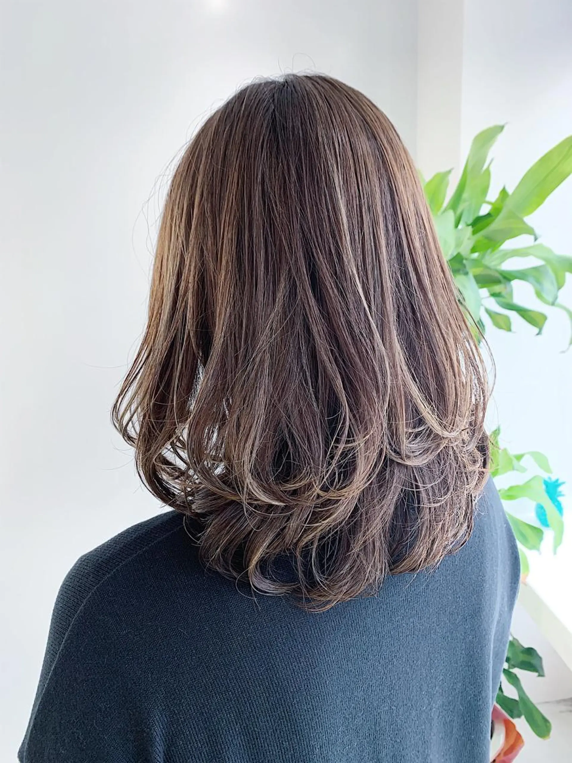 ミディアム カラー ヘアアレンジ ミディアムパーマ アディクシーカラー ベージュカラー グレージュ ハイライトカラー ヘアカラー トリートメント ヘッドスパ ヘアセット レイヤーカット/艶髪 🎀笠原 優花🎀のヘアスタイル