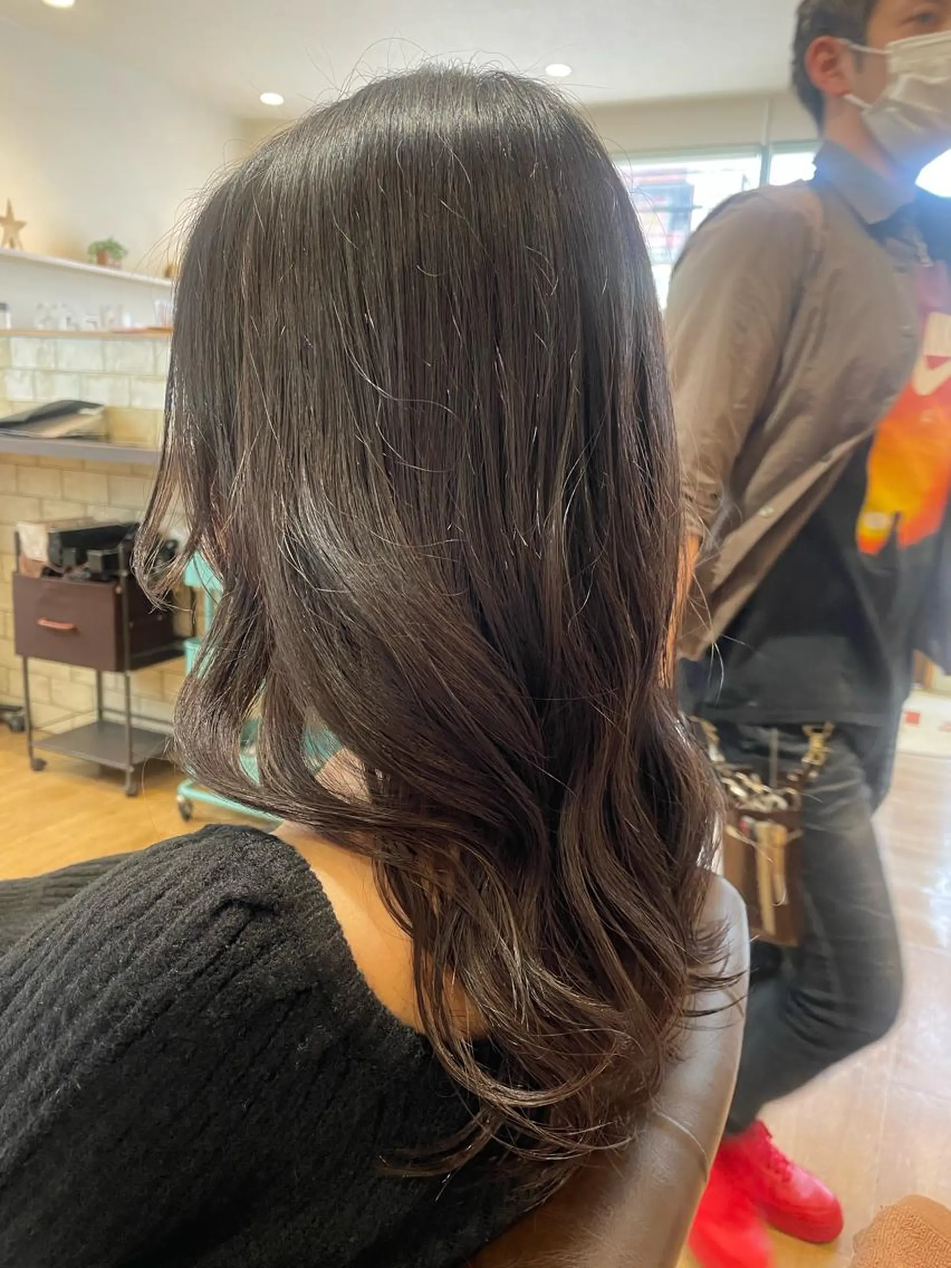 ロング 片倉 由湖のヘアスタイル