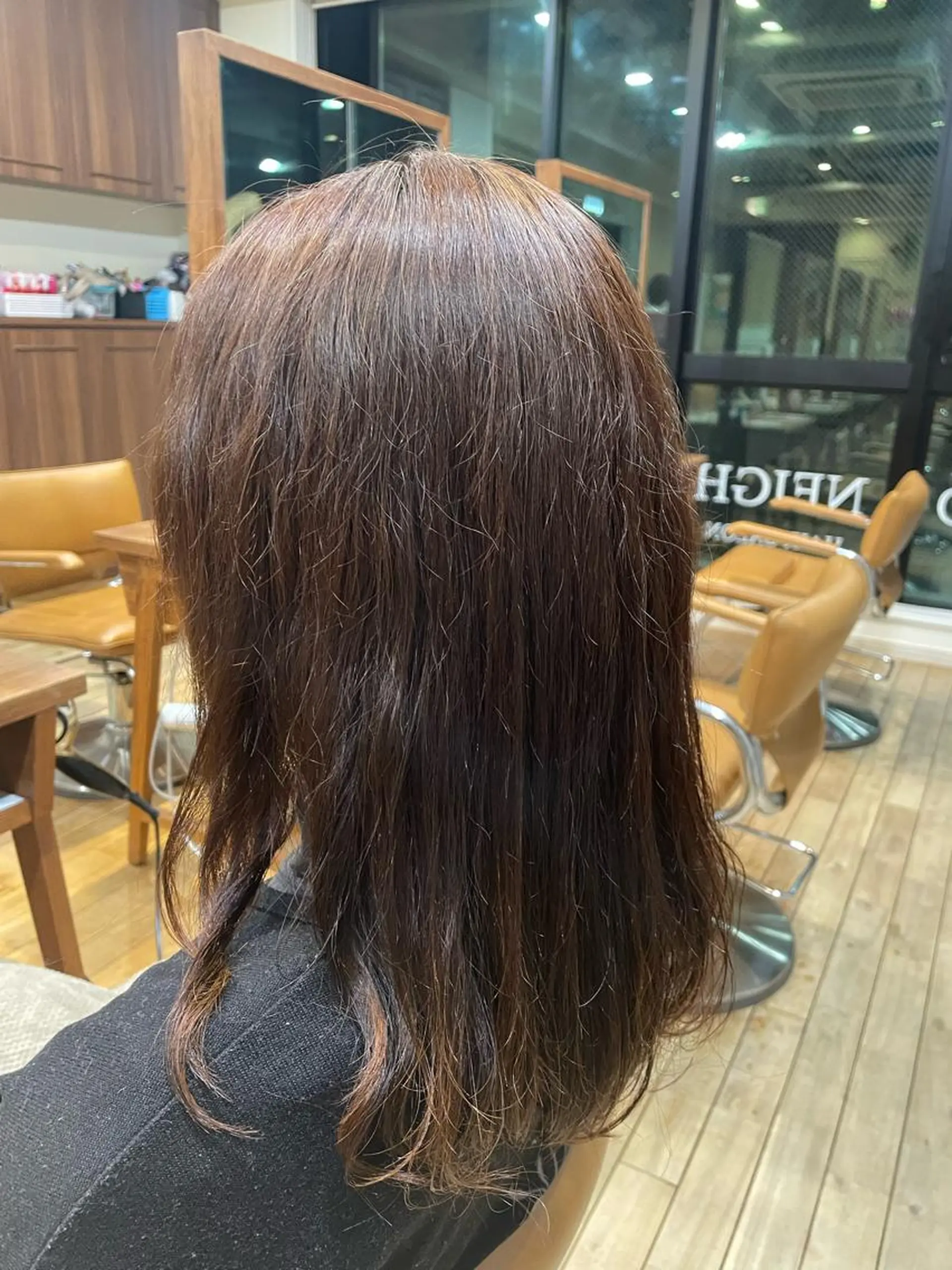 セミロング 山本　恵 (やまもと  けい)のヘアスタイル