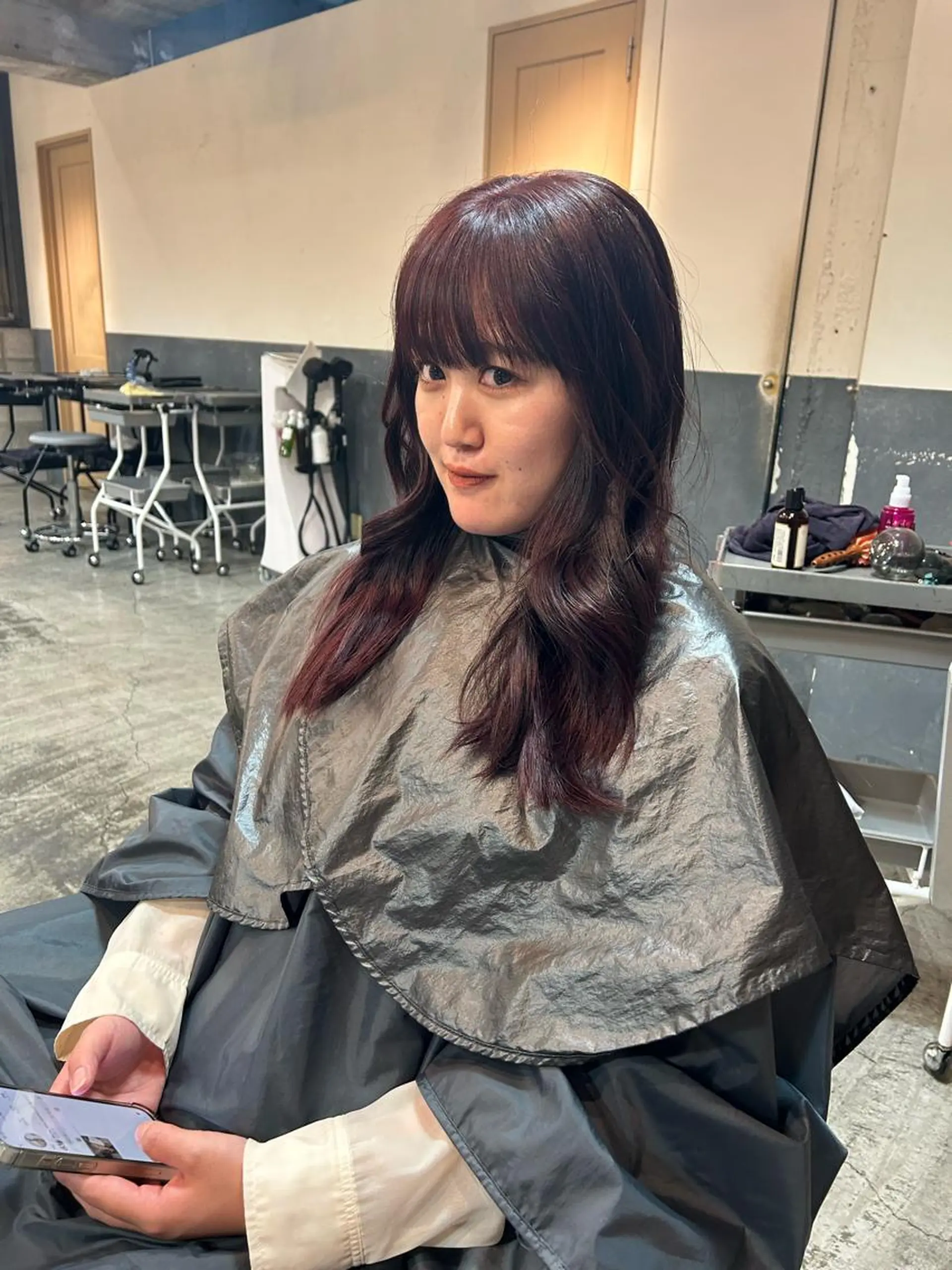 ロング カラー ブリーチ ブリーチなしカラー レッドカラー カット ヘアカラー 丸みショート /nagisaのヘアスタイル