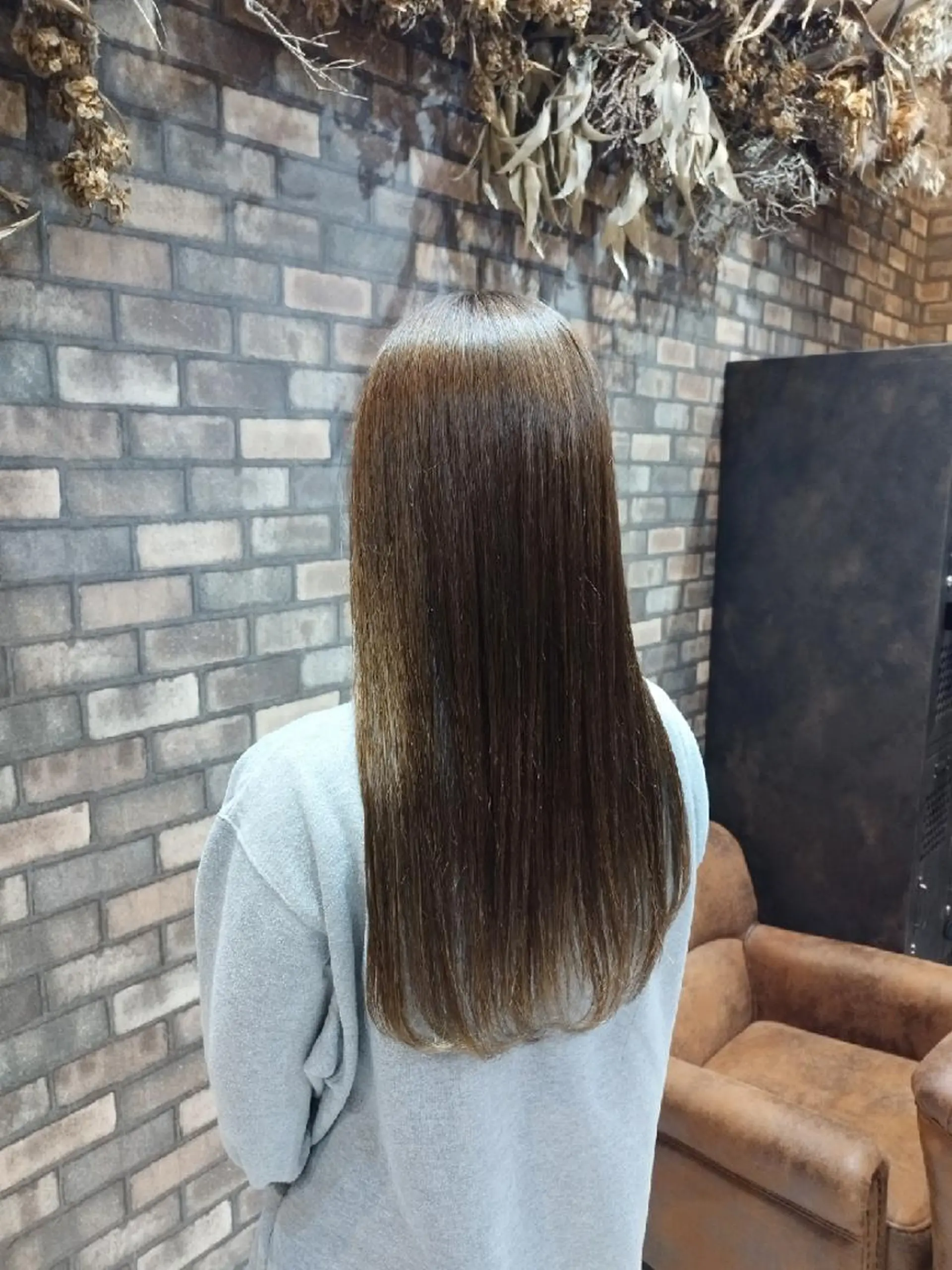 セミロング カラー セミロングパーマ バレイヤージュ ブリーチ ケアブリーチ 透明感カラー カット ヘアカラー トリートメント ✨艶髪✖癒し✨🍀 miyazawaのヘアスタイル
