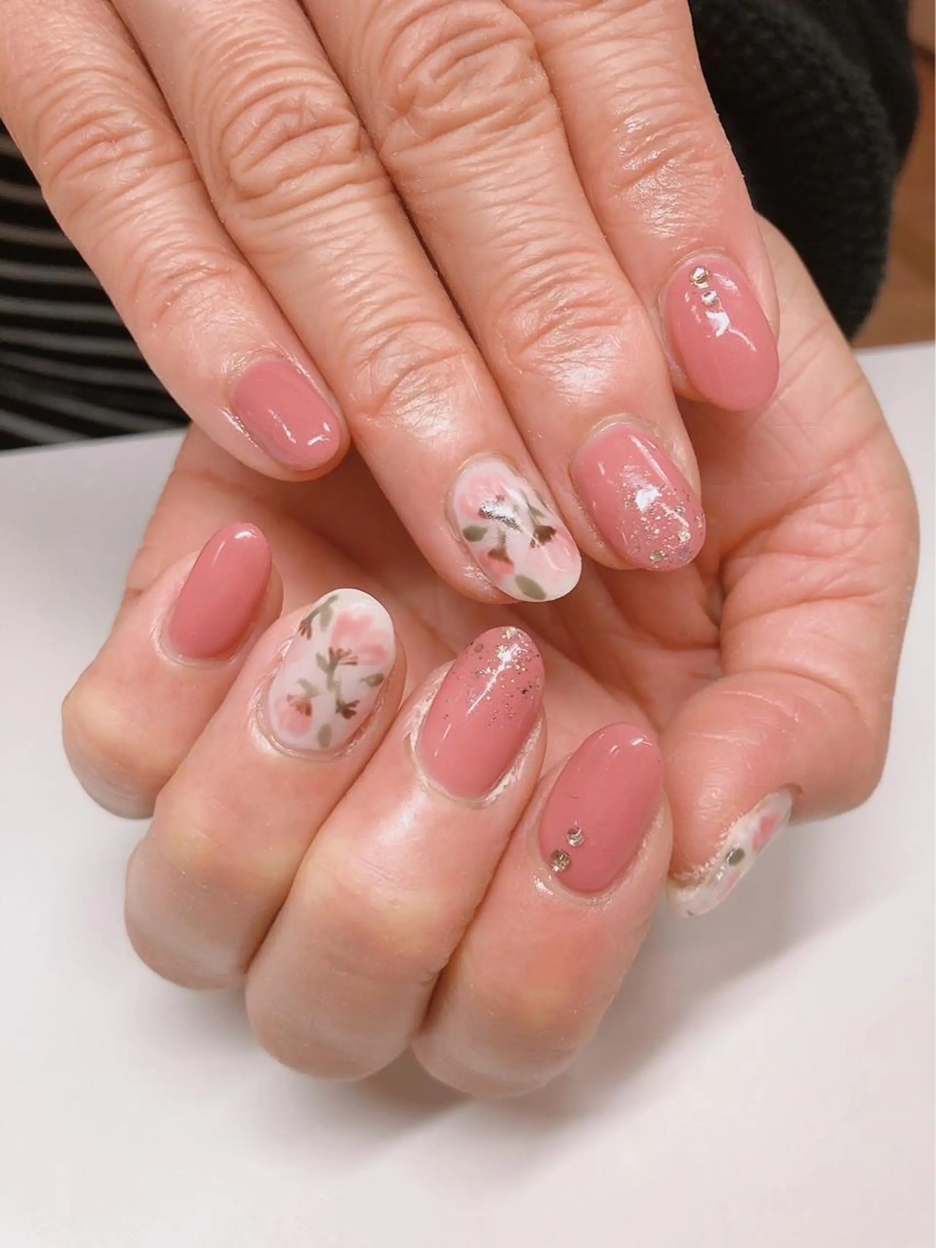 ネイル フットネイル グリーン オフィスネイル ワンカラーネイル Lily Roseスタッフ一同のマツエク・マツパデザイン