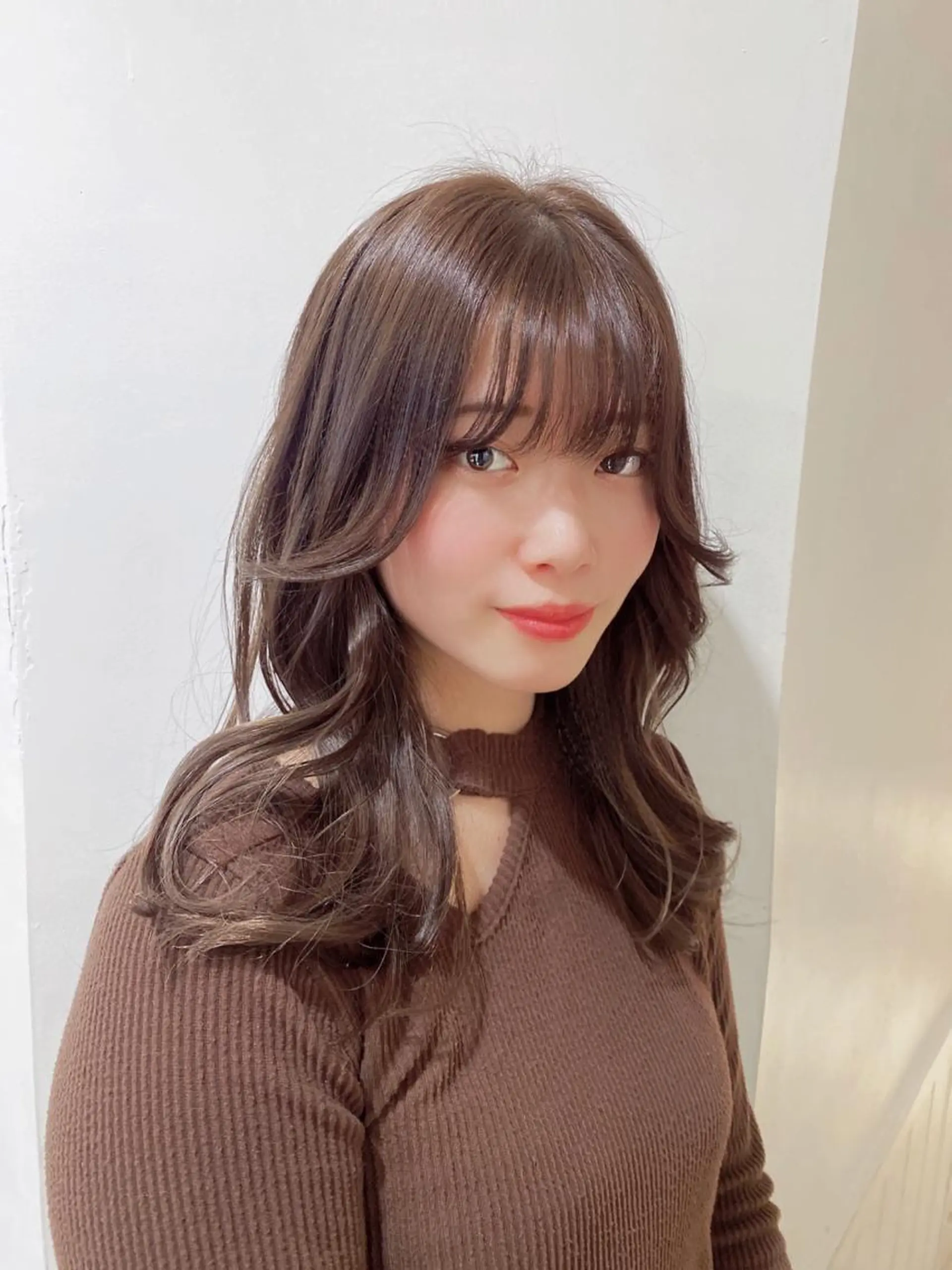 セミロング カラー カット ヘアカラー トリートメント 大人透けカラー 🌼小林杏夏🌼のヘアスタイル