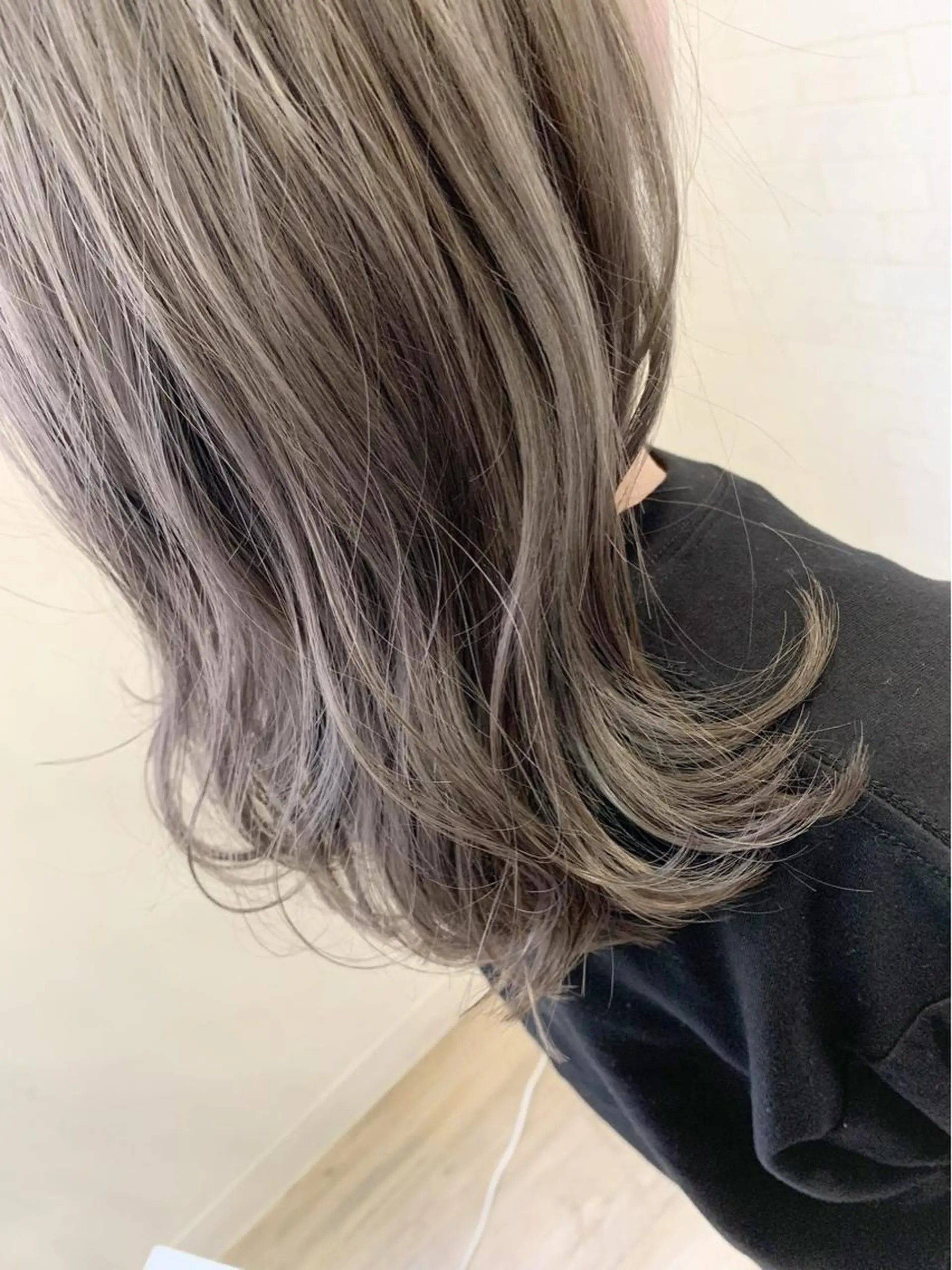 ミディアム カラー カット ヘアカラー トリートメント ワタイショウタ 髪質改善✨アイブロウのヘアスタイル