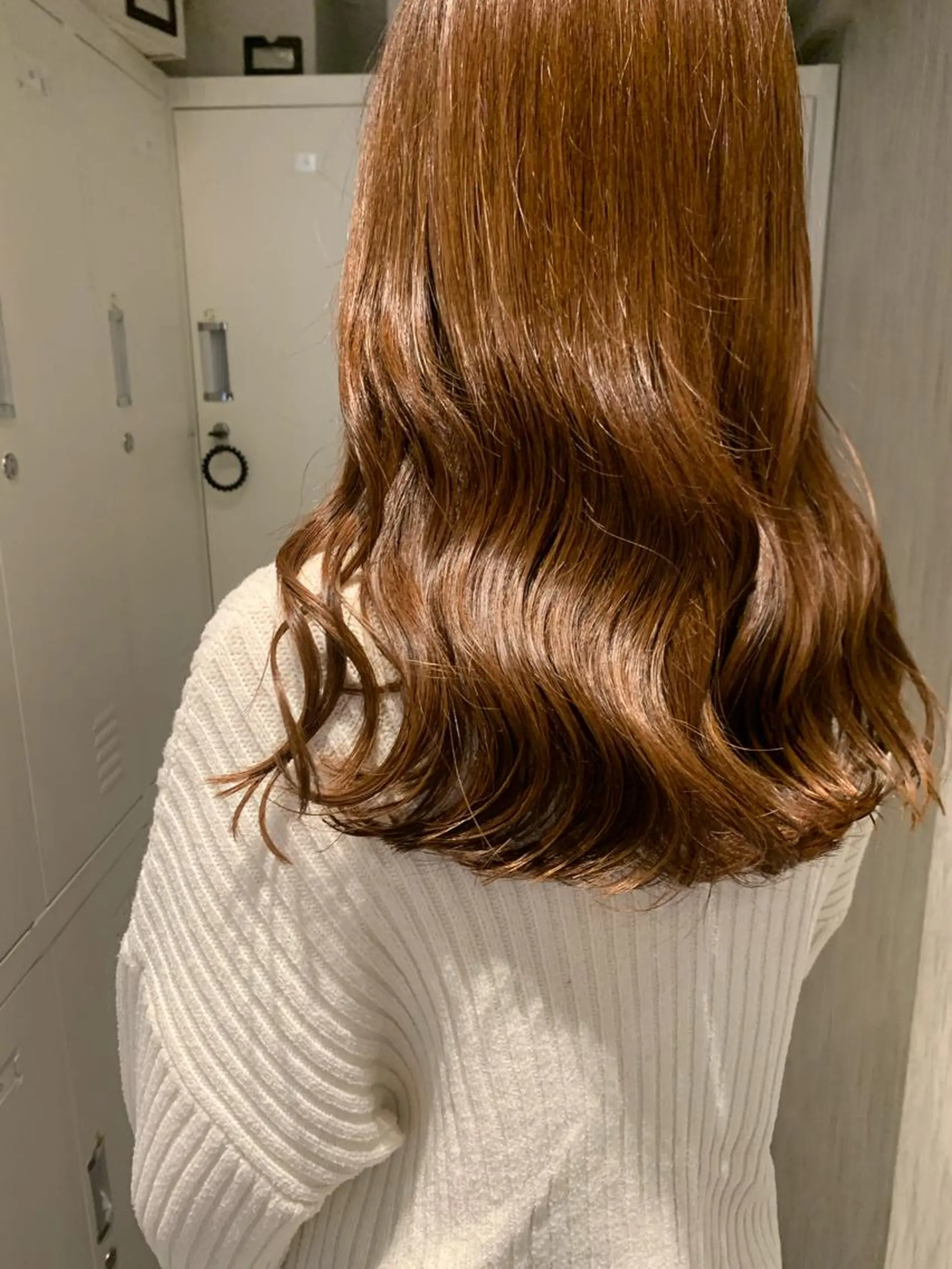 ロング REI 🫧 暖色カラー/ボブのヘアスタイル