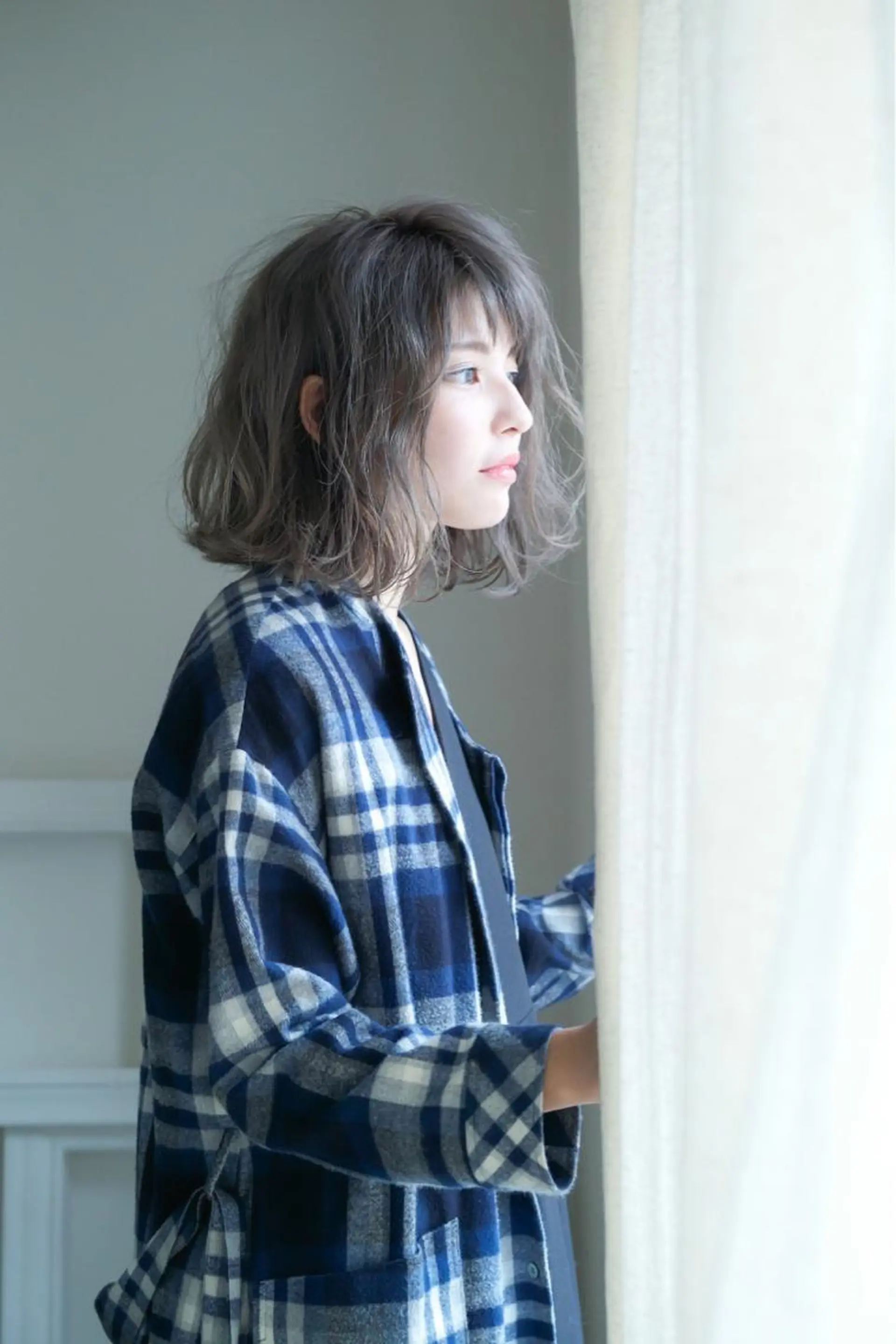 ミディアム カラー パーマ u hair所属・こばやし ももこのヘアスタイル