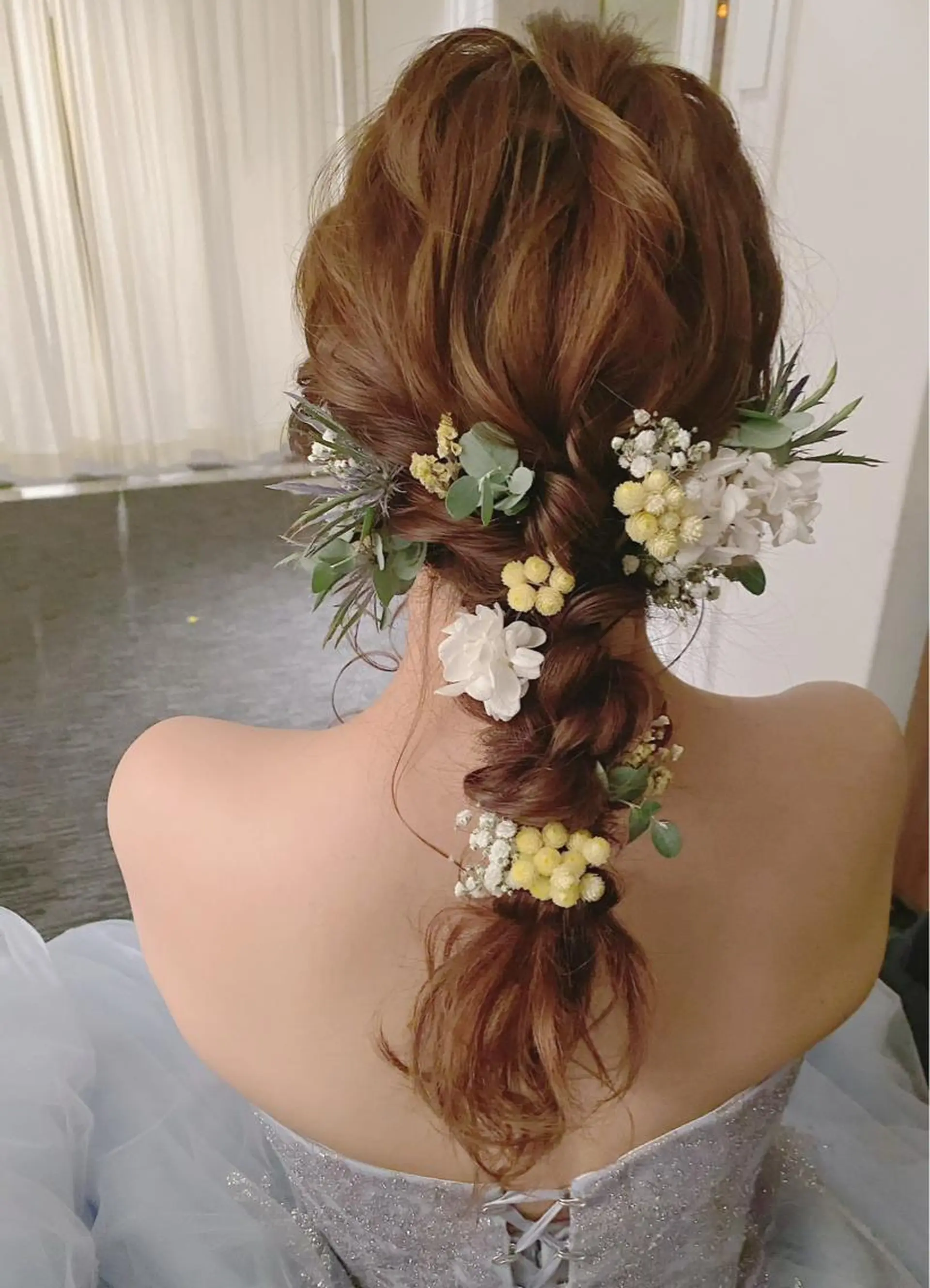 セミロング ヘアアレンジ 髪飾り ヘアセット GRANLUSSO 〜グランルッソ駅前店所属・木口 嘉美のヘアスタイル