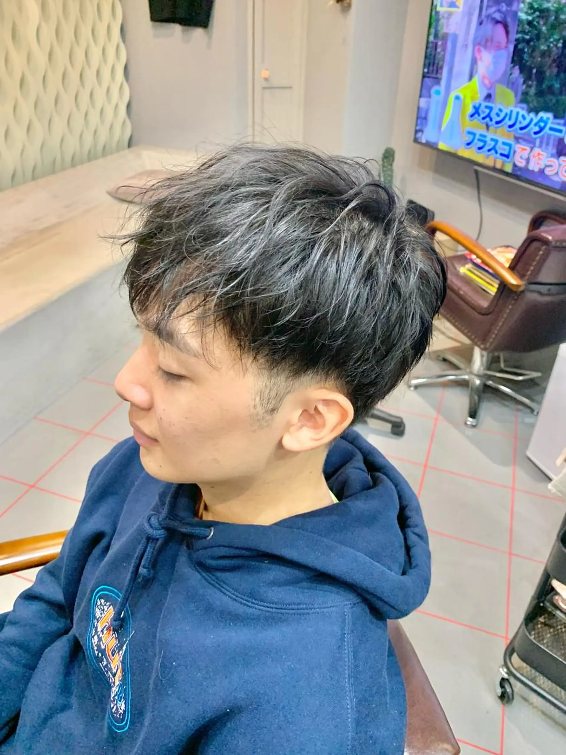 ショート メンズ マッシュ 刈り上げ ショートヘア メンズサロン　アソビ所属・【扱いやすいパーマ】 眞鍋拓己のヘアスタイル