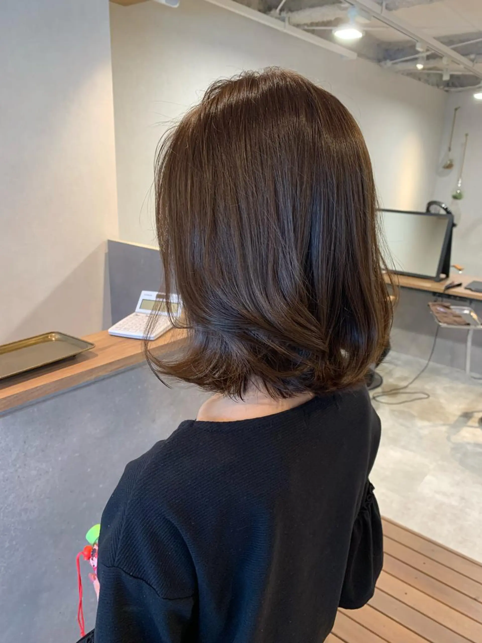 ミディアム カラー カット ヘアカラー 縮毛矯正 トリートメント 韓国風ツヤ髪サロン ⭐️髪質改善ルーチェのヘアスタイル