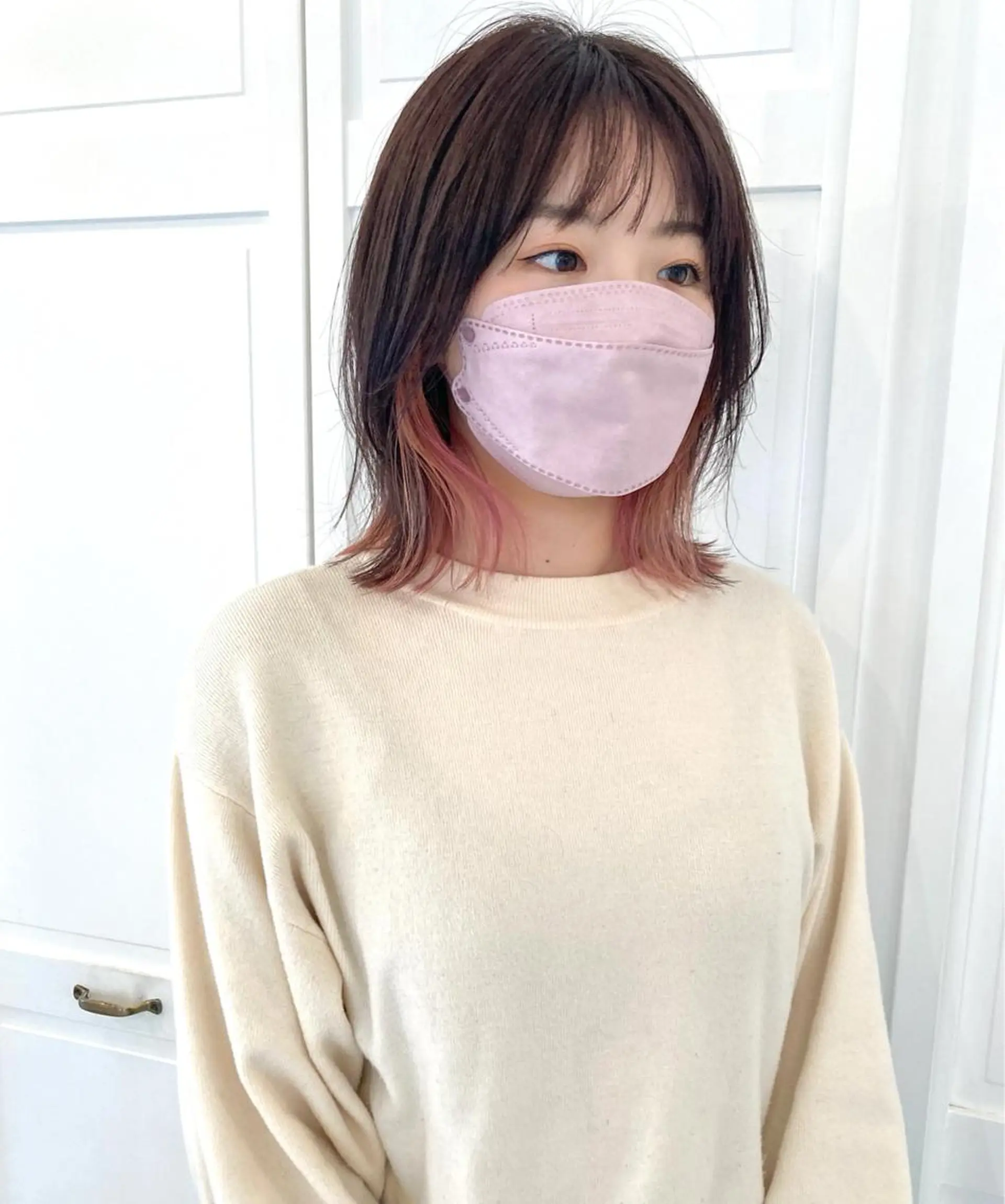 ミディアム カラー インナーカラー ピンクカラー カット ヘアカラー お洒落ベージュ🤎 代官山shibukiのヘアスタイル