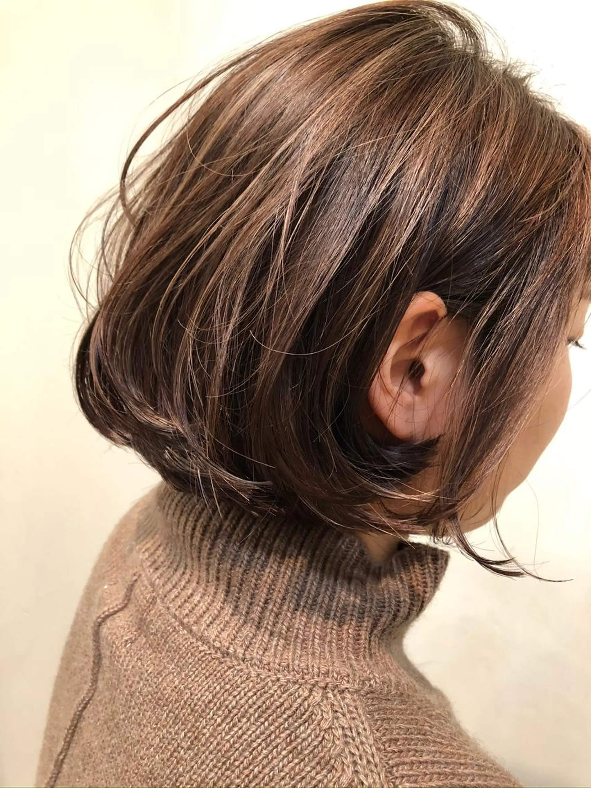 カラー モダーン北鎌倉所属・中溝 アカリのヘアスタイル