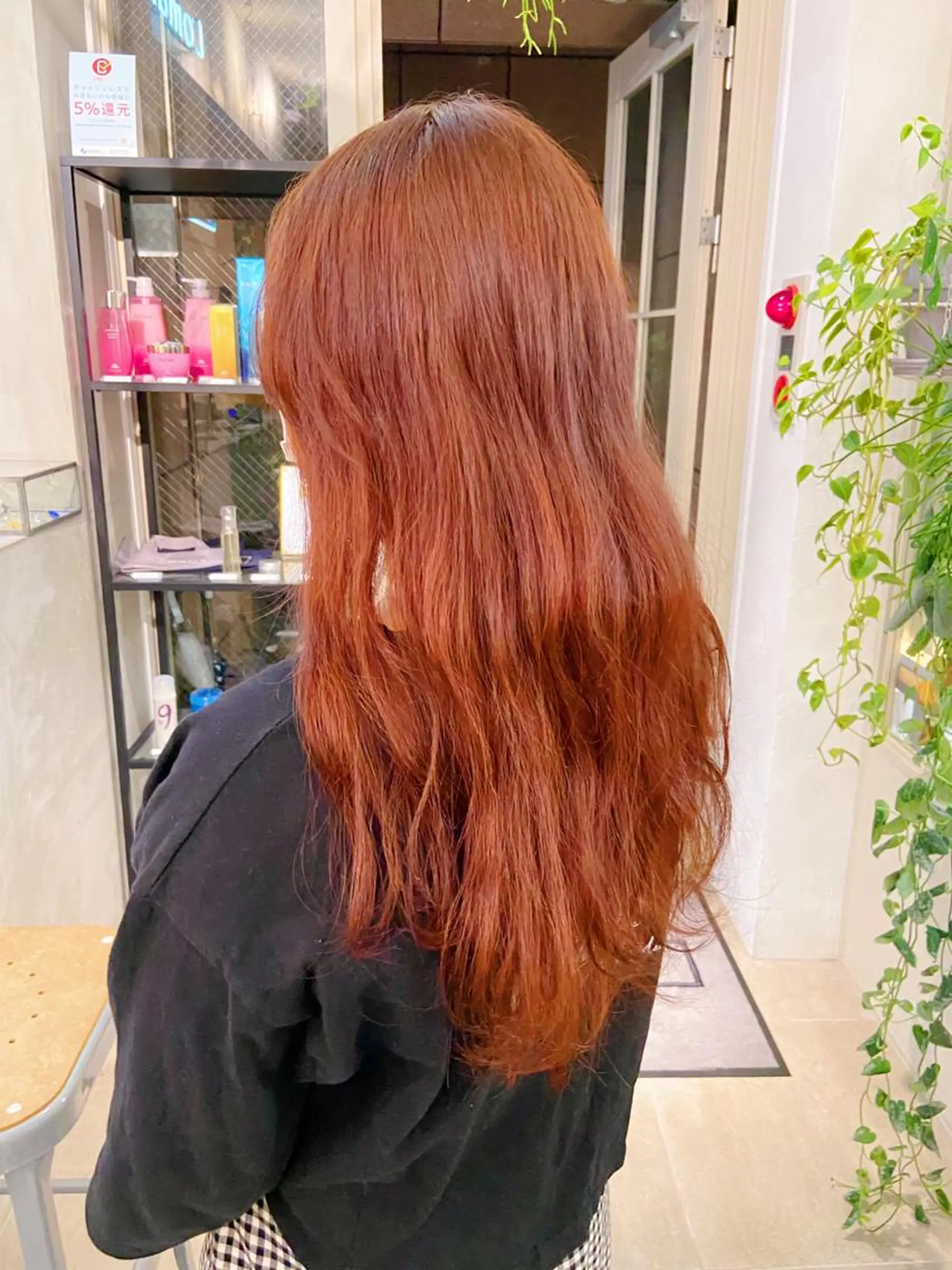 ミディアム カラー salowin三丁目所属・🟩ベージュ/ショー ト/ボブ🟩タカモリのヘアスタイル