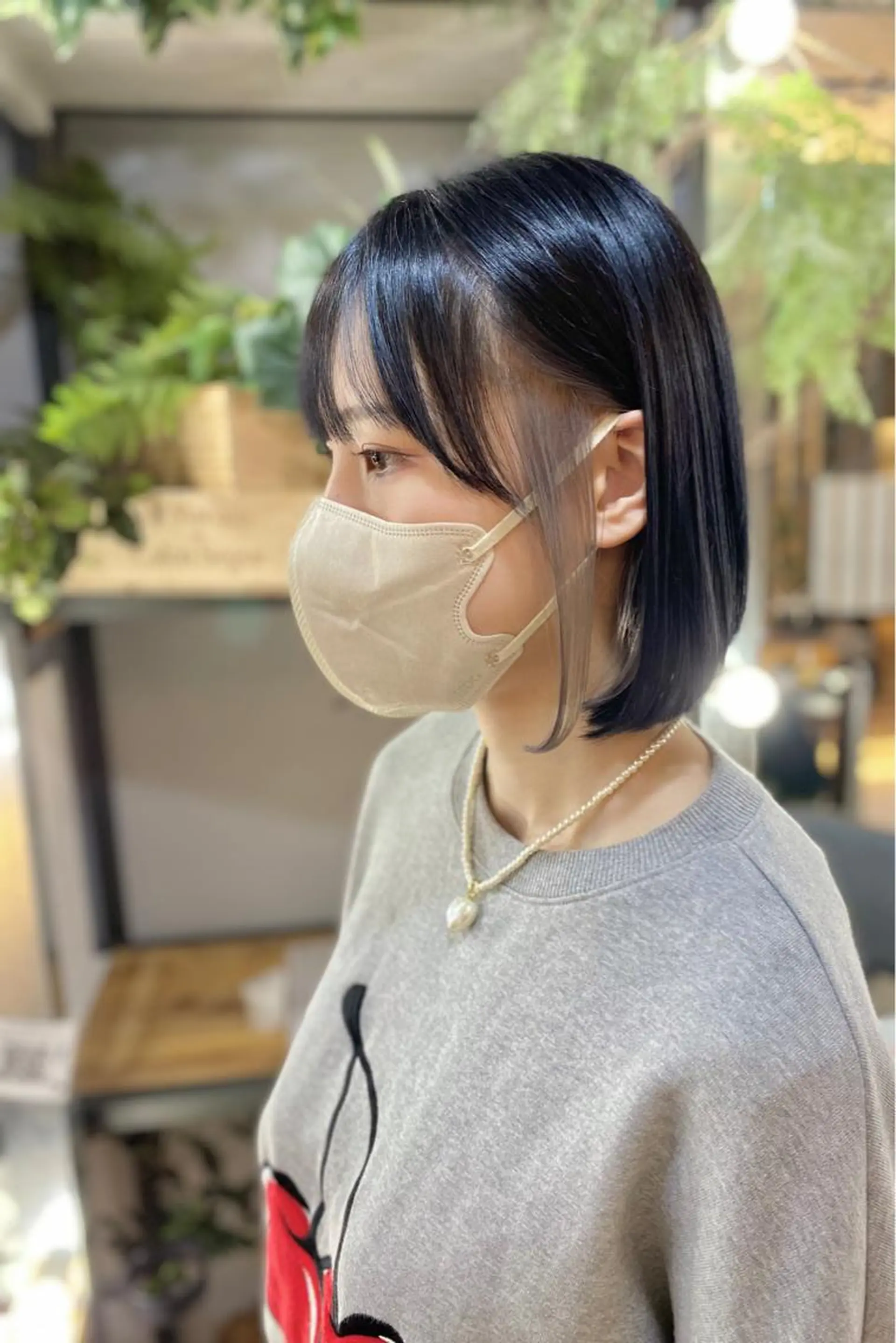 ミディアム カラー 菊地 紗矢のヘアスタイル