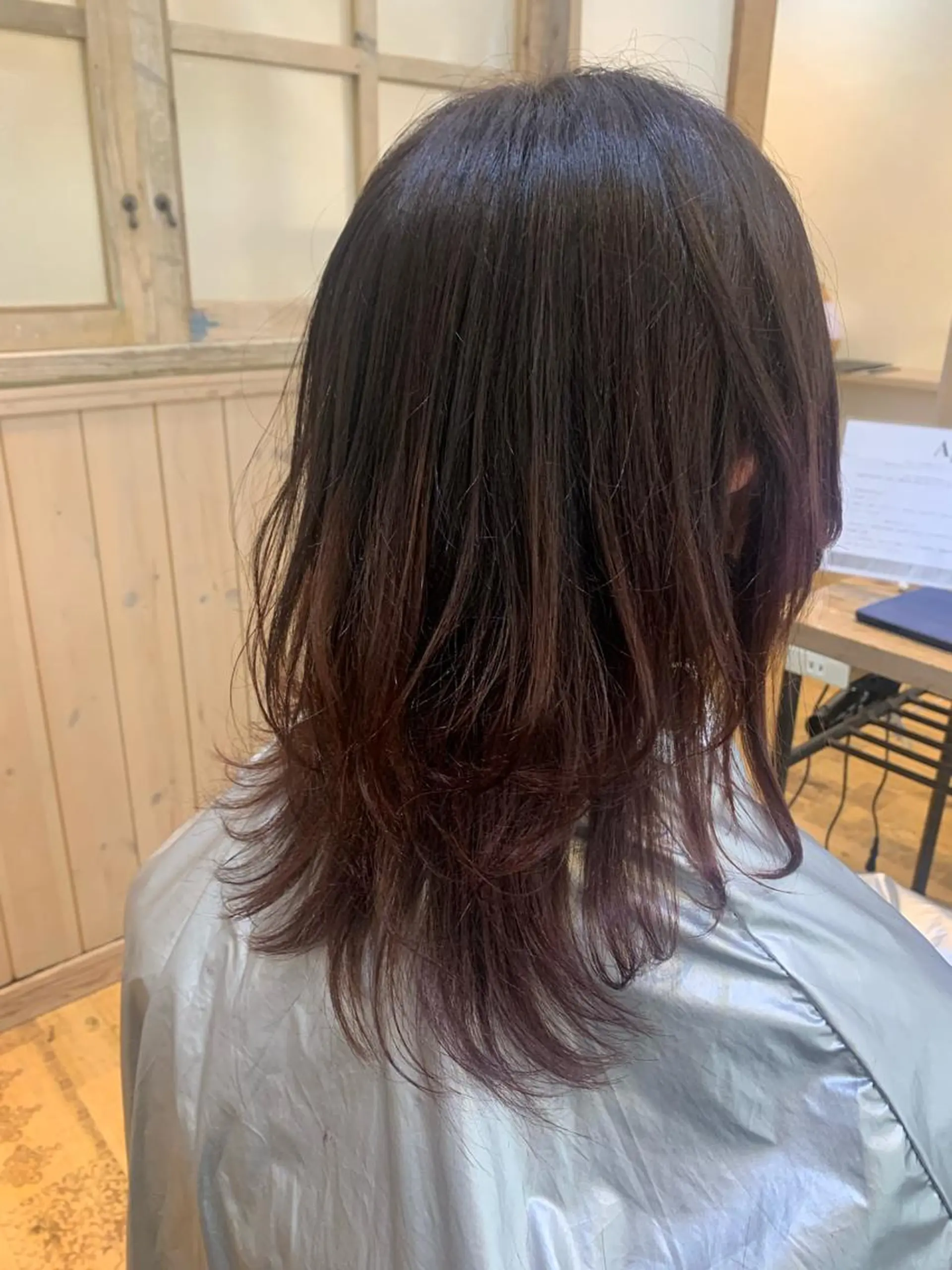 ミディアム カラー グラデーションカラー ピンクカラー レイヤーカット ウルフカット ウルフレイヤー TELAHAIR 副代表　三上真弥のヘアスタイル