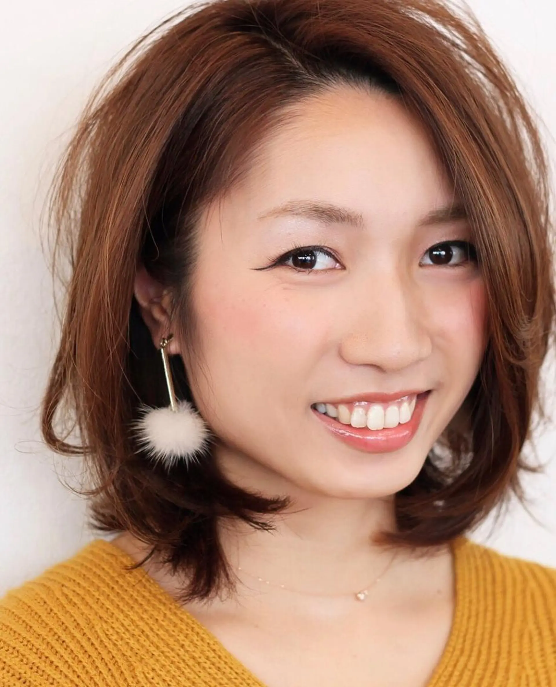 ミディアム カラー ボブ ISOLA【イゾラ】所属・小西 裕大のヘアスタイル