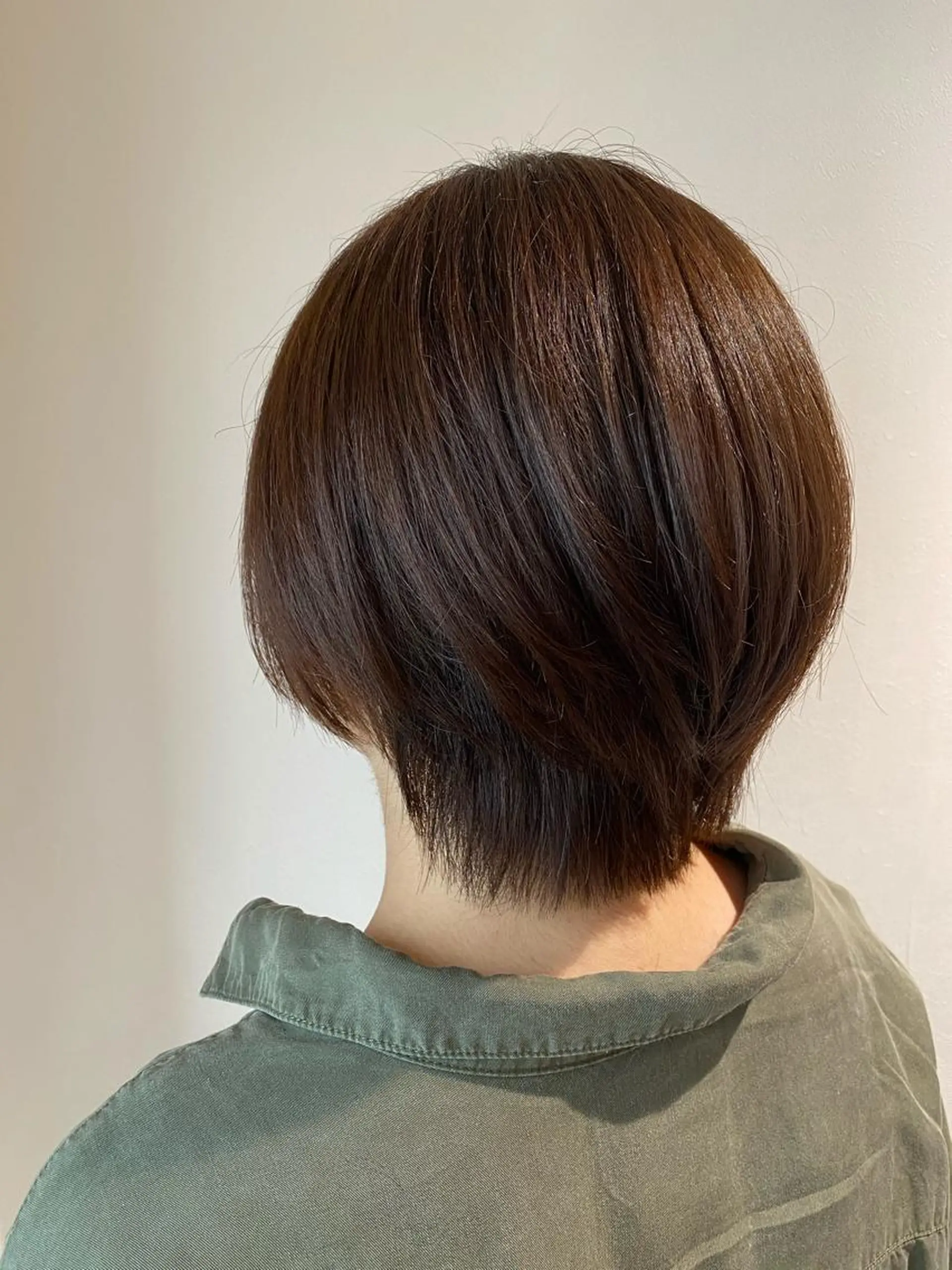 ショート カラー 艶髪大好き❣️ ⭐️MAYUMIのヘアスタイル