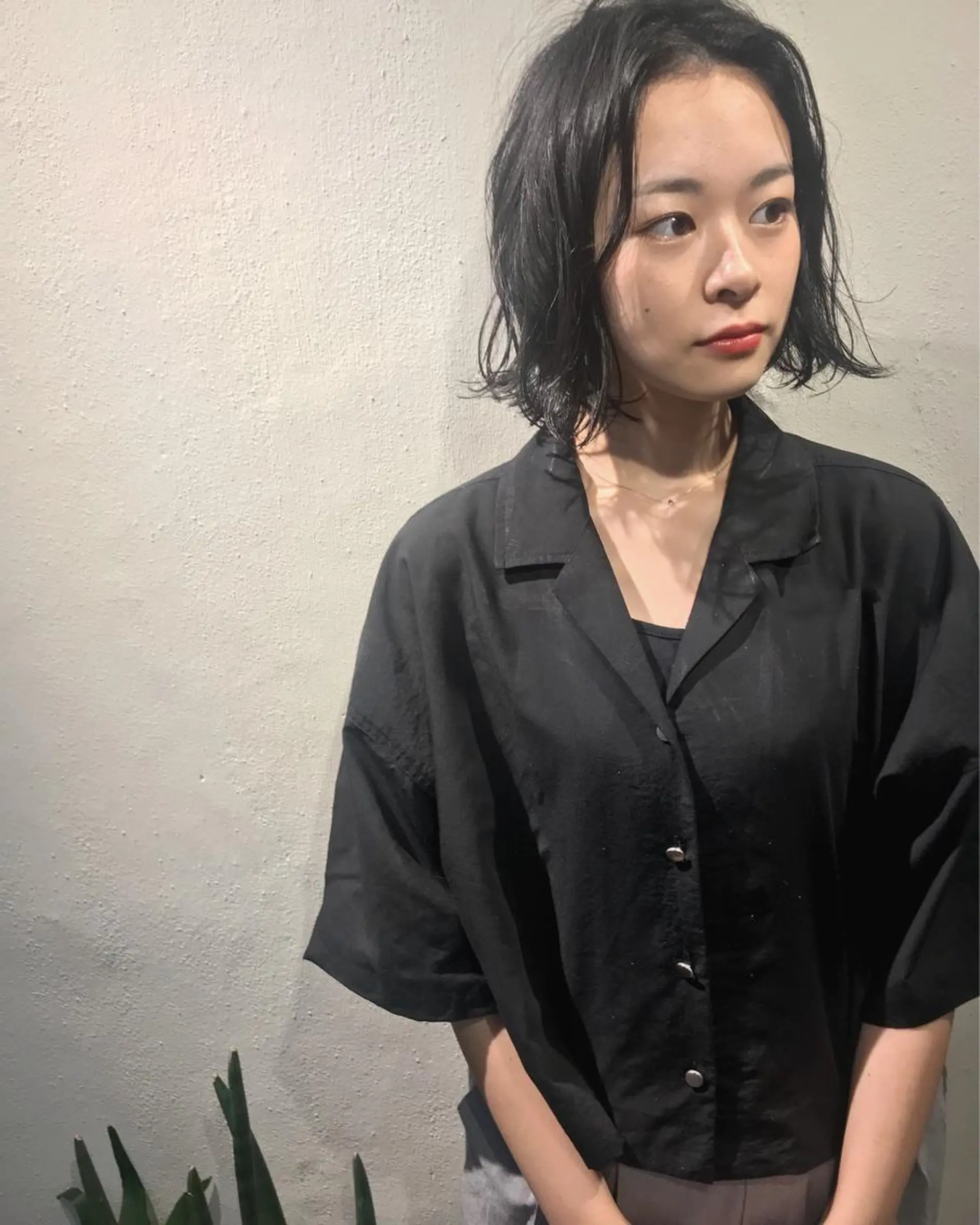ショート カラー パーマ 前下がりボブ ボブ カット パーマ トリートメント 🧼柴田 健太郎🧼のヘアスタイル