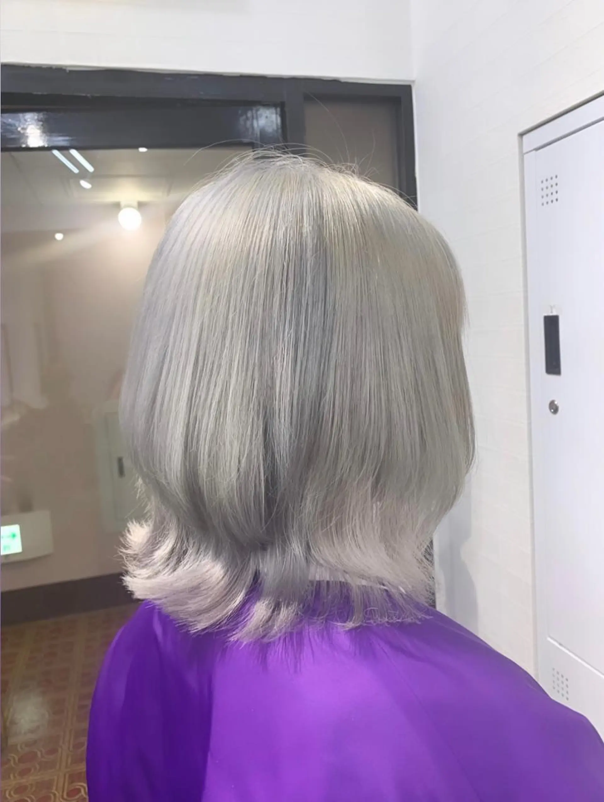 ショート カラー ブリーチ ケアブリーチ ヘアカラー 🧠U-topia 西村彩🧠のヘアスタイル