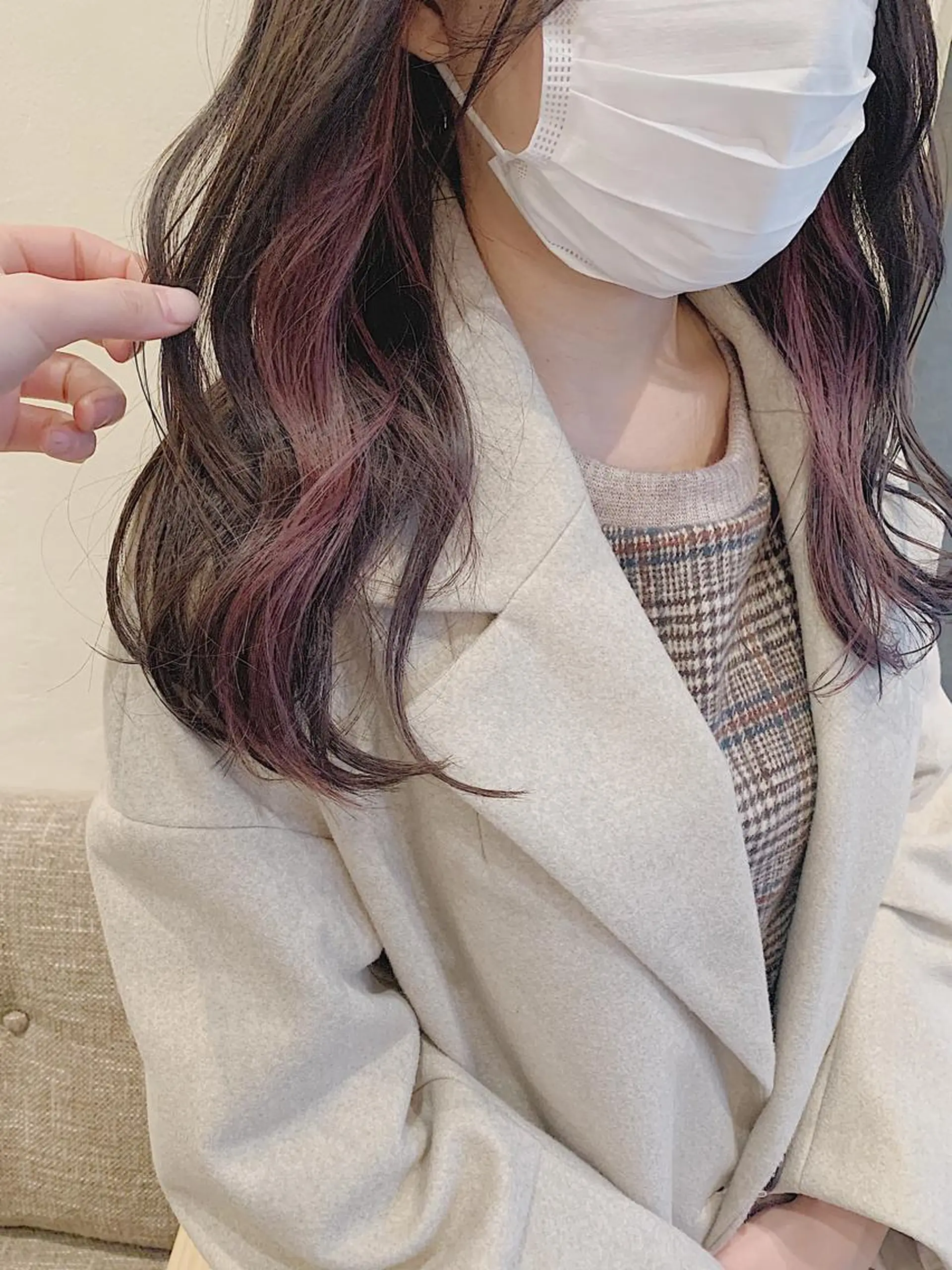 ロング カラー イヤリングカラー 小泉 葵のヘアスタイル